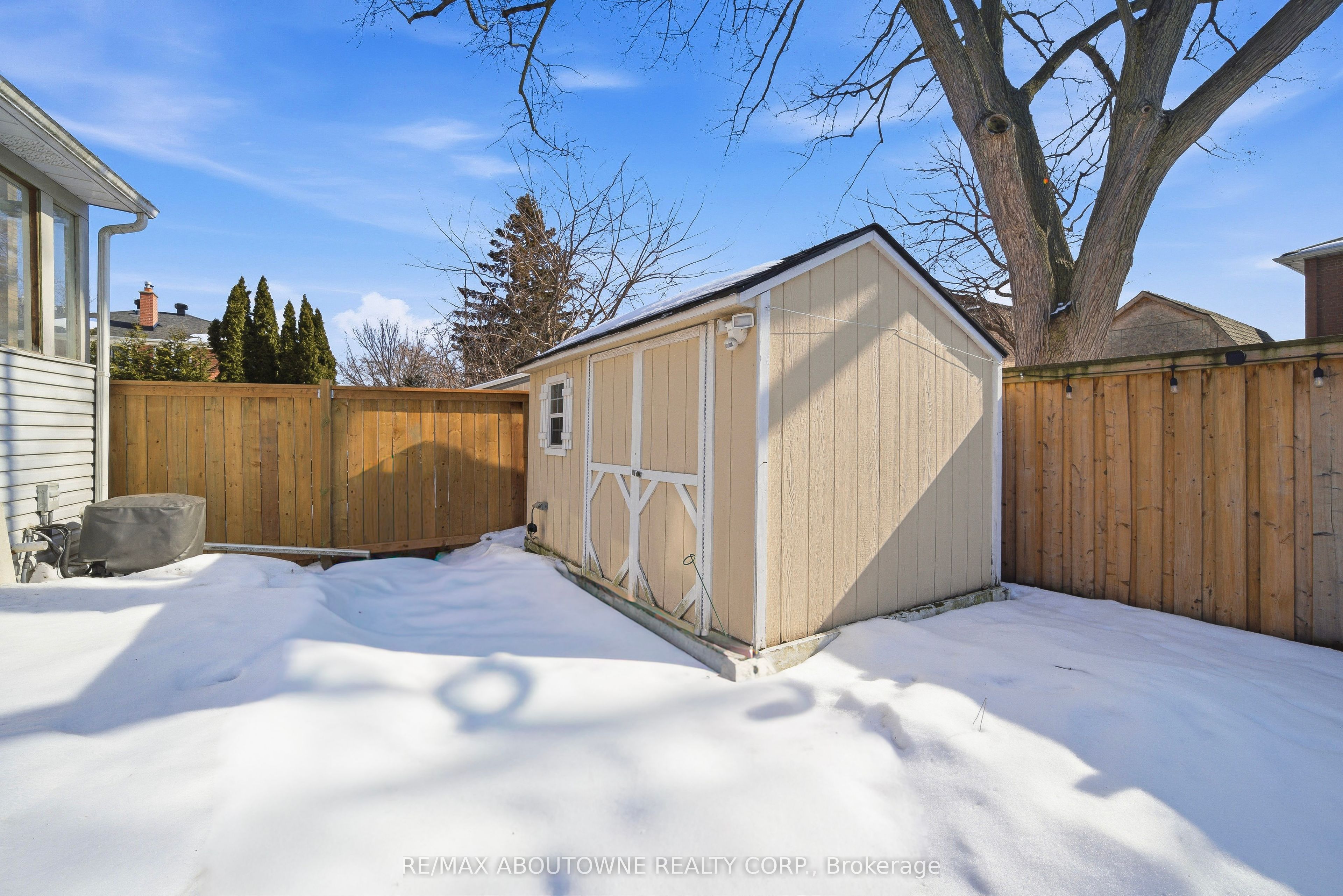 1238 Bray Court, Mississauga ‣ W12834550 1238 Bray Court, Mississauga ‣ W12834550