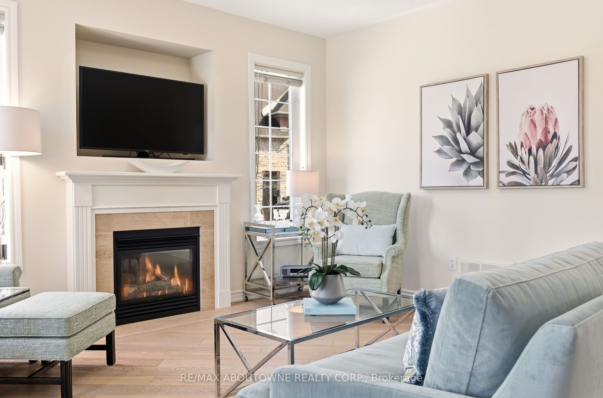 34 – 300 Ravineview Way, Oakville ‣ W12839656 34 – 300 Ravineview Way, Oakville ‣ W12839656