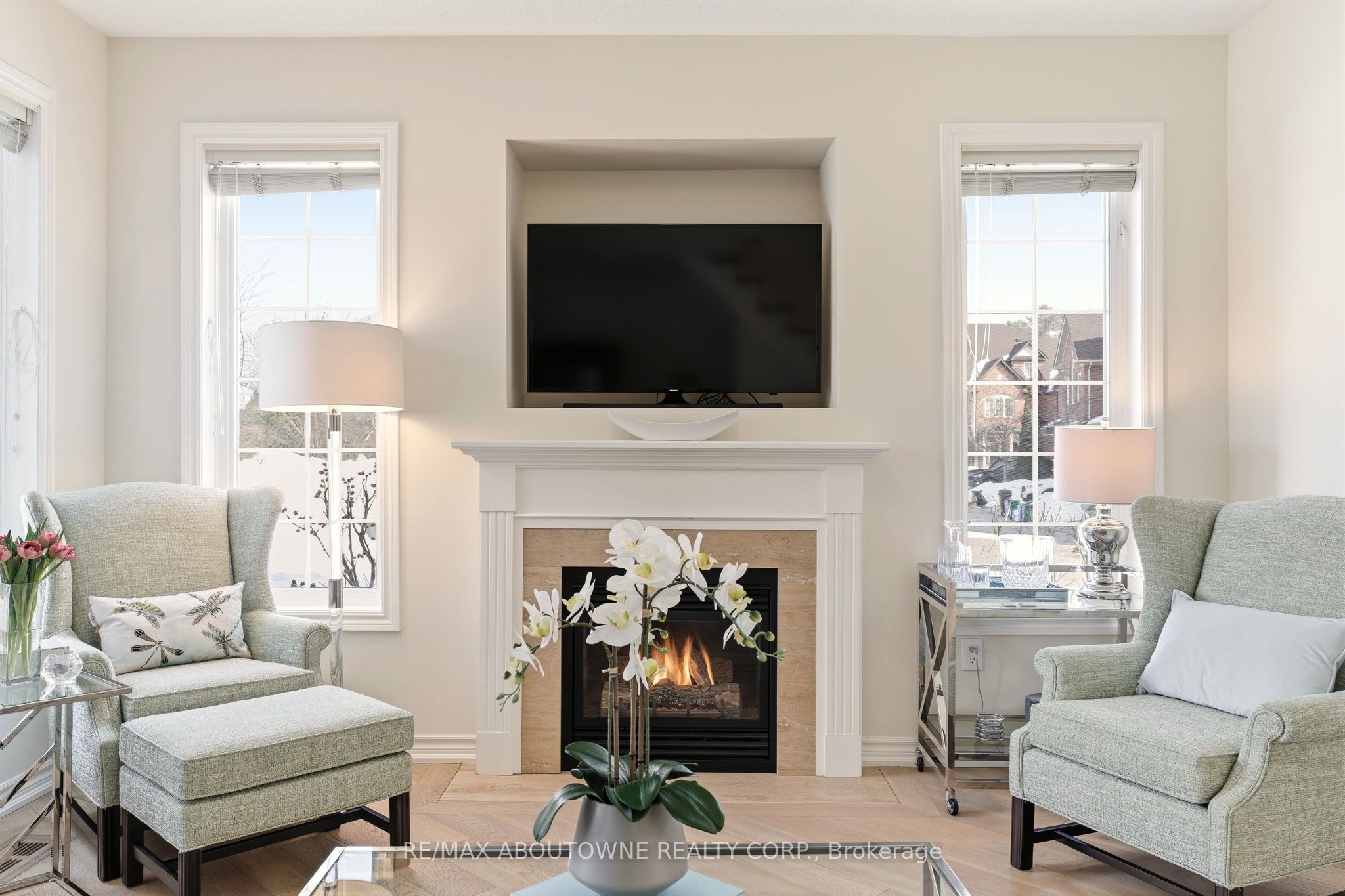 34 – 300 Ravineview Way, Oakville ‣ W12839656 34 – 300 Ravineview Way, Oakville ‣ W12839656