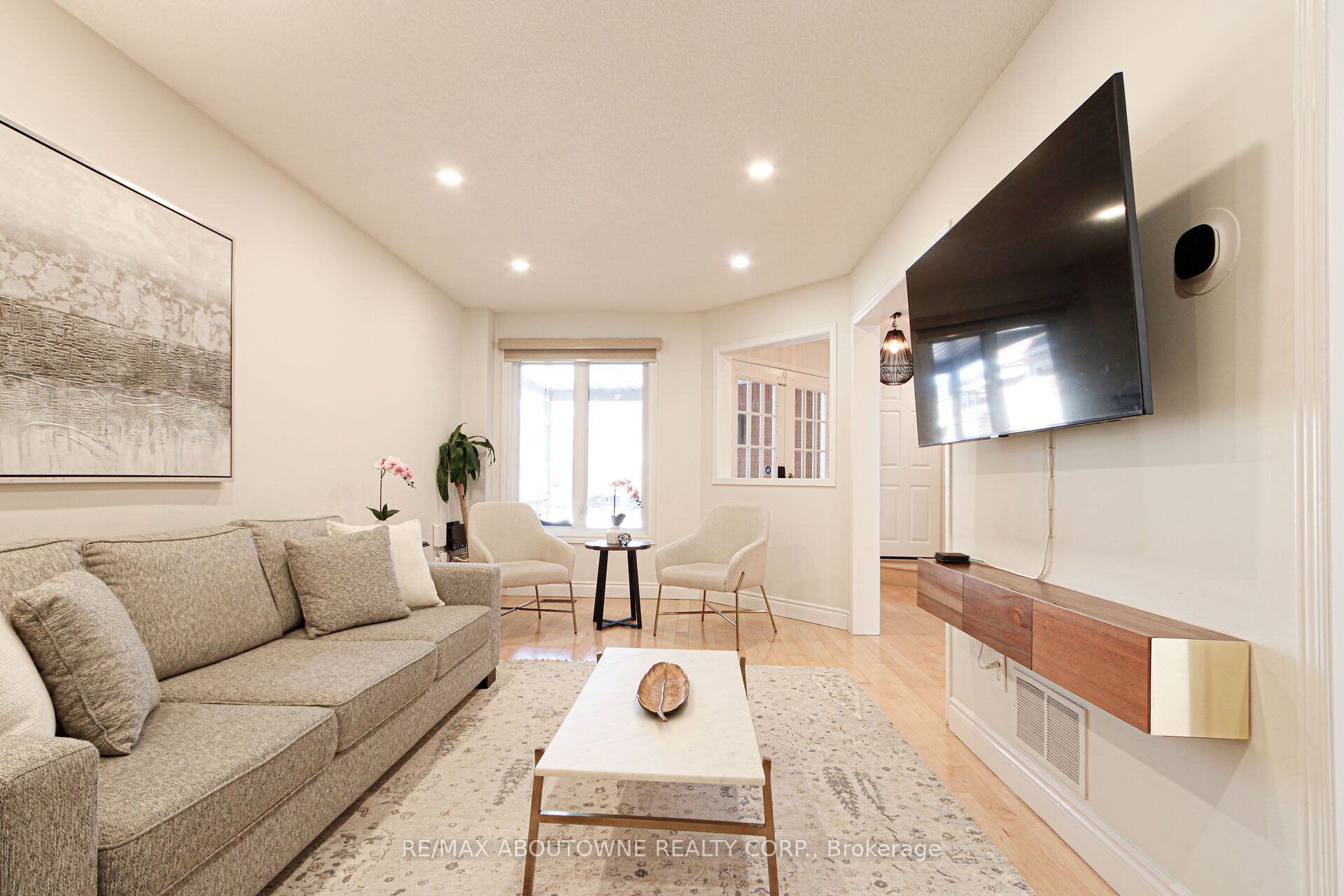 3845 Cedar Hedge Rise, Mississauga ‣ W12841434 3845 Cedar Hedge Rise, Mississauga ‣ W12841434