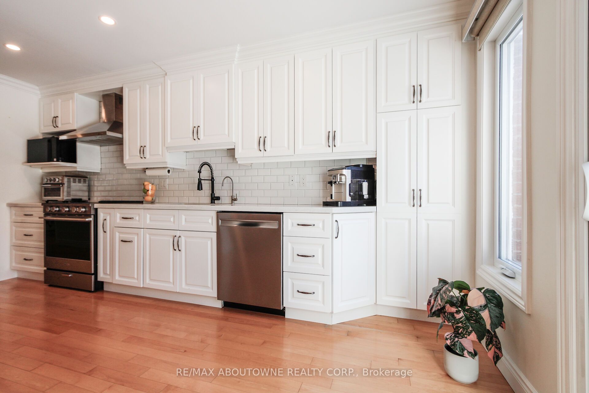 3845 Cedar Hedge Rise, Mississauga ‣ W12841434 3845 Cedar Hedge Rise, Mississauga ‣ W12841434