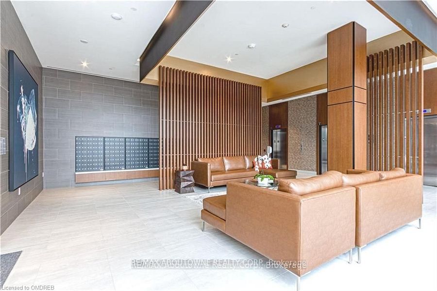 B0822 – 133 Bronte Road, Oakville ‣ W12845268 B0822 – 133 Bronte Road, Oakville ‣ W12845268