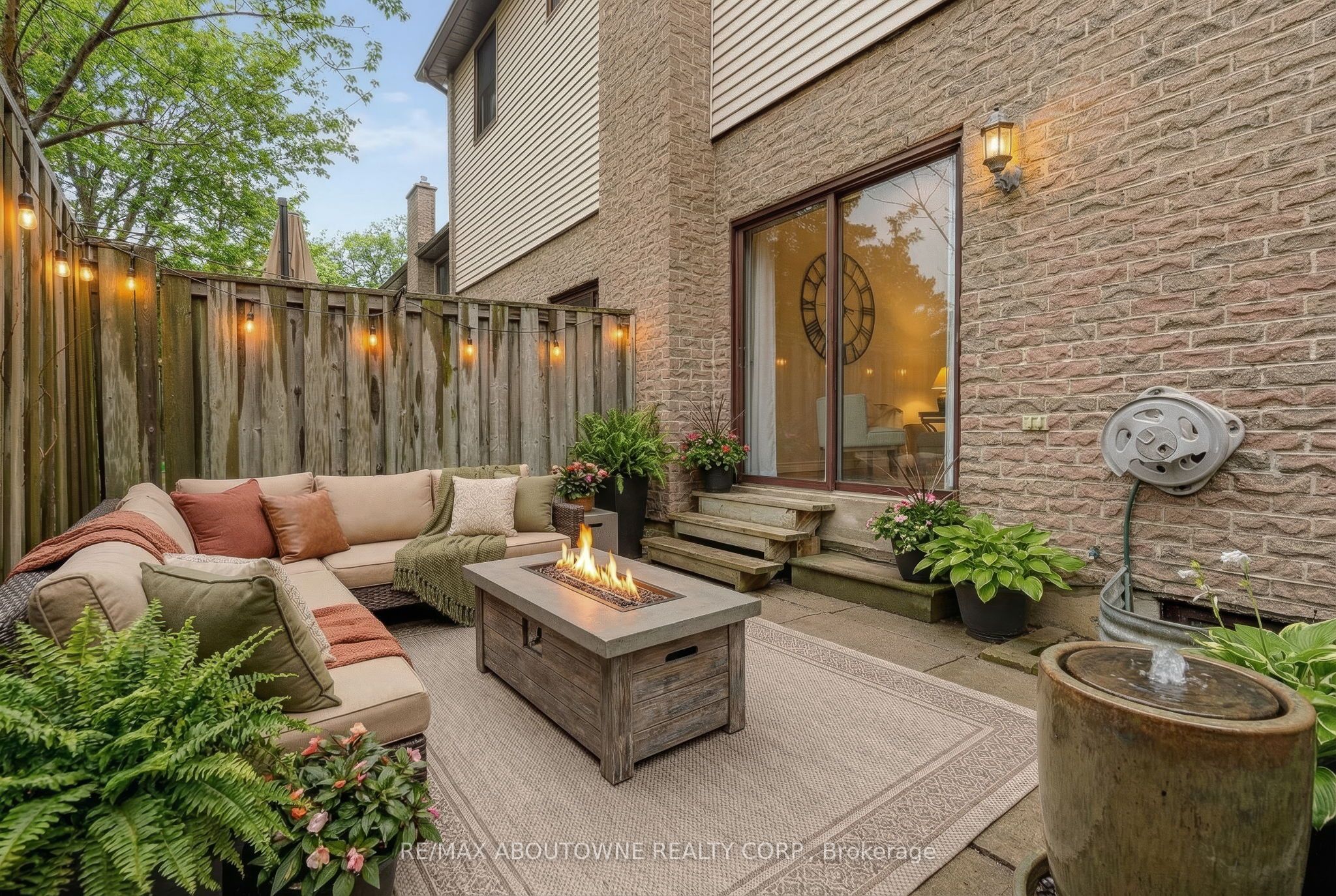 54 – 6040 Montevideo Road, Mississauga ‣ W12882564 54 – 6040 Montevideo Road, Mississauga ‣ W12882564