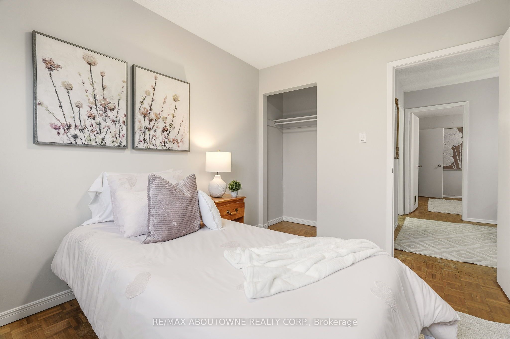 54 – 6040 Montevideo Road, Mississauga ‣ W12882564 54 – 6040 Montevideo Road, Mississauga ‣ W12882564