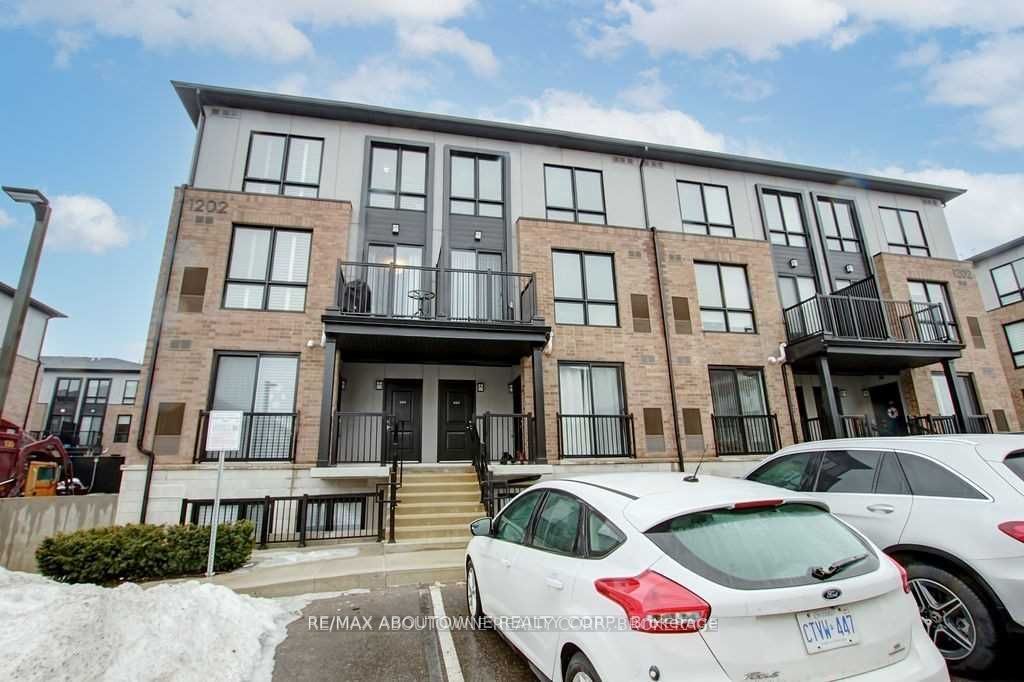 19 – 1202 Main Street, Milton