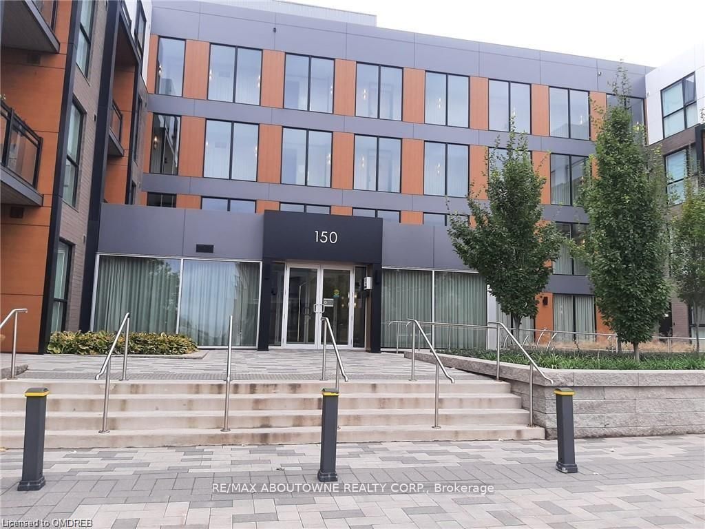 07 – 150 Sabina Drive, Oakville