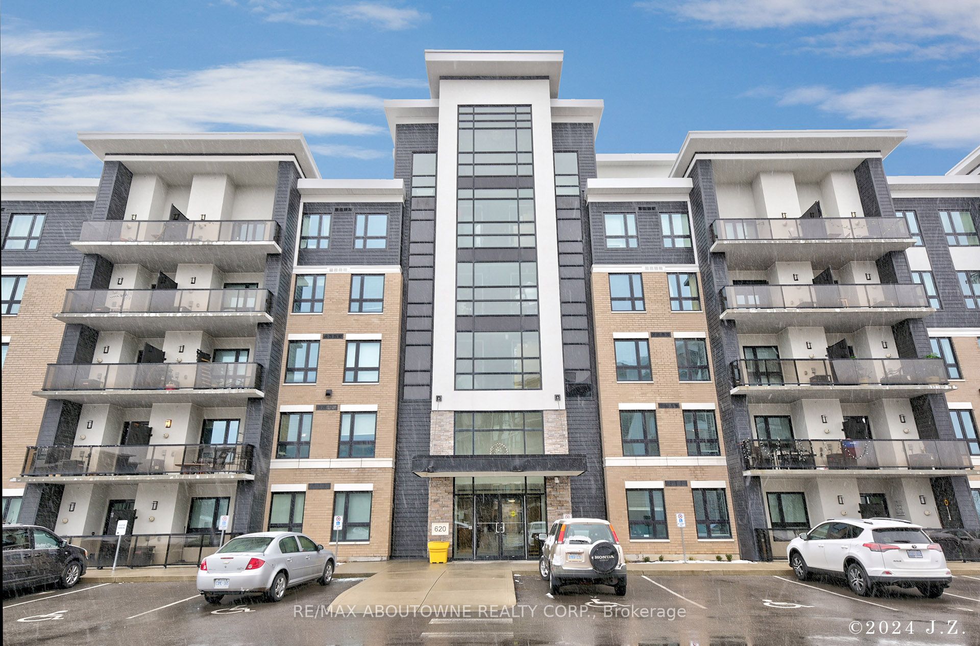 69 – 620 Sauve Street, Milton