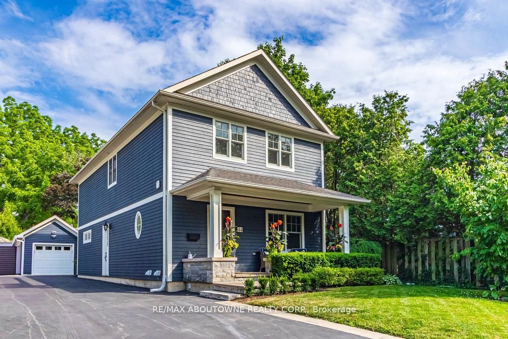 44 Head Street, Oakville