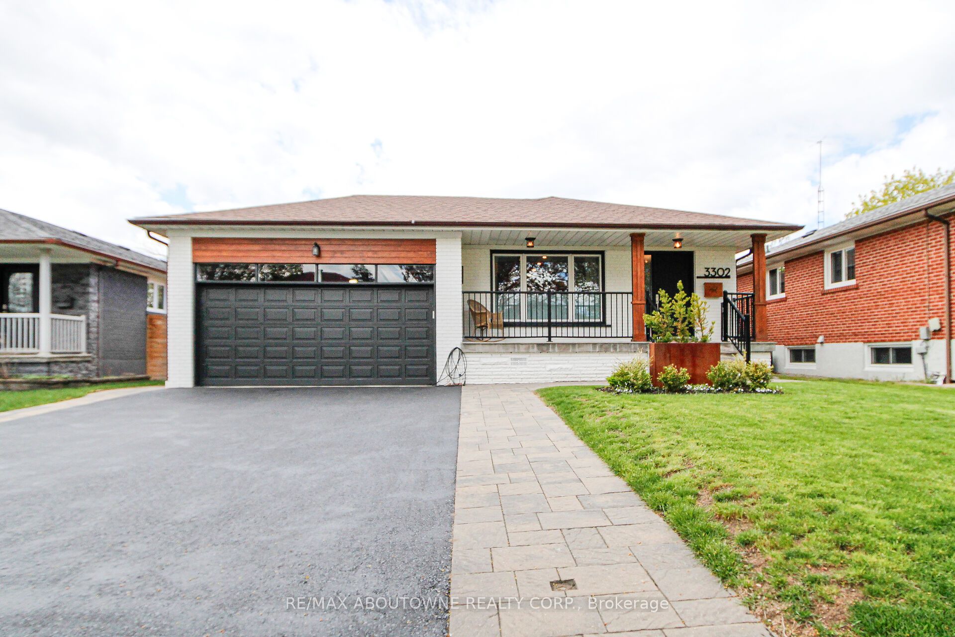 3302 Cardross Road, Mississauga