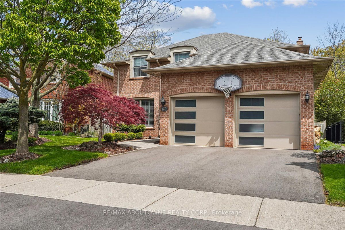 1277 Old Bridle Path, Oakville