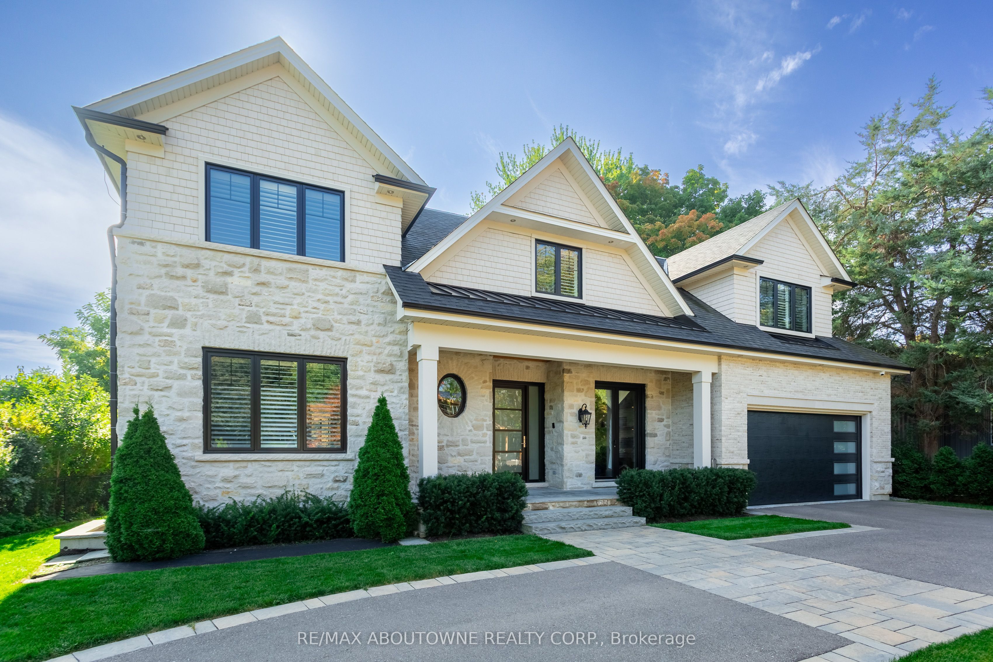 304 Winston Road, Oakville