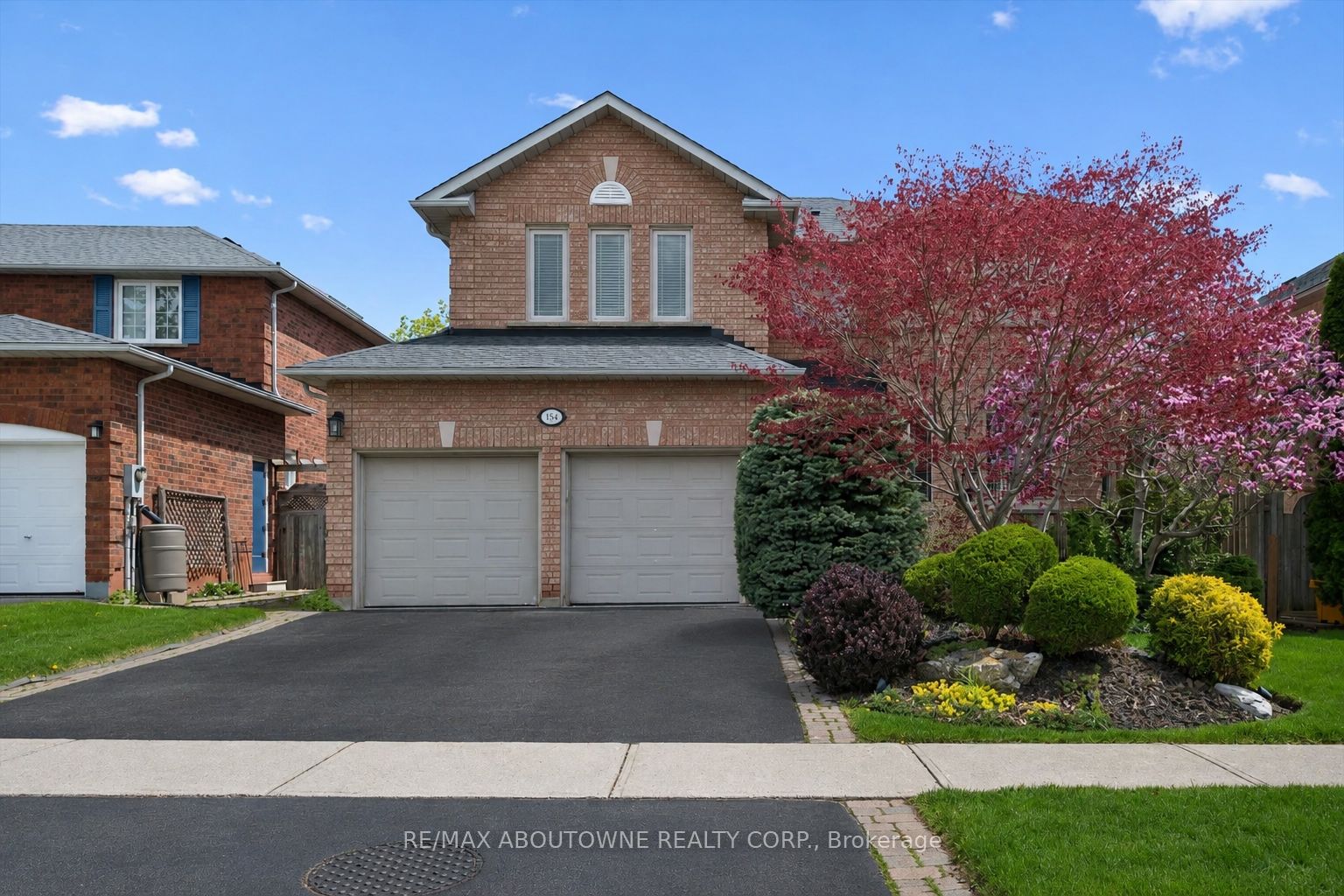 154 Howell Road, Oakville