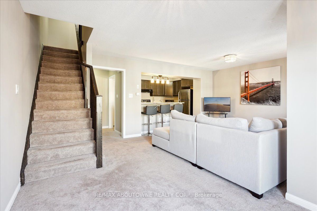 222 Septimus Heights, Milton ‣ W13194174 222 Septimus Heights, Milton ‣ W13194174