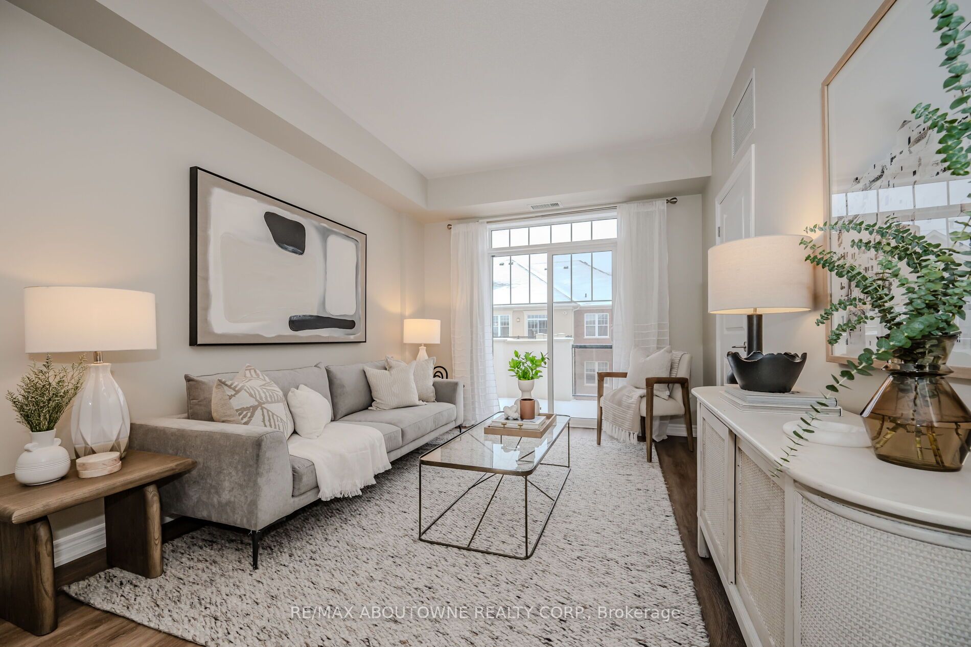 31 – 269 Georgian Drive, Oakville