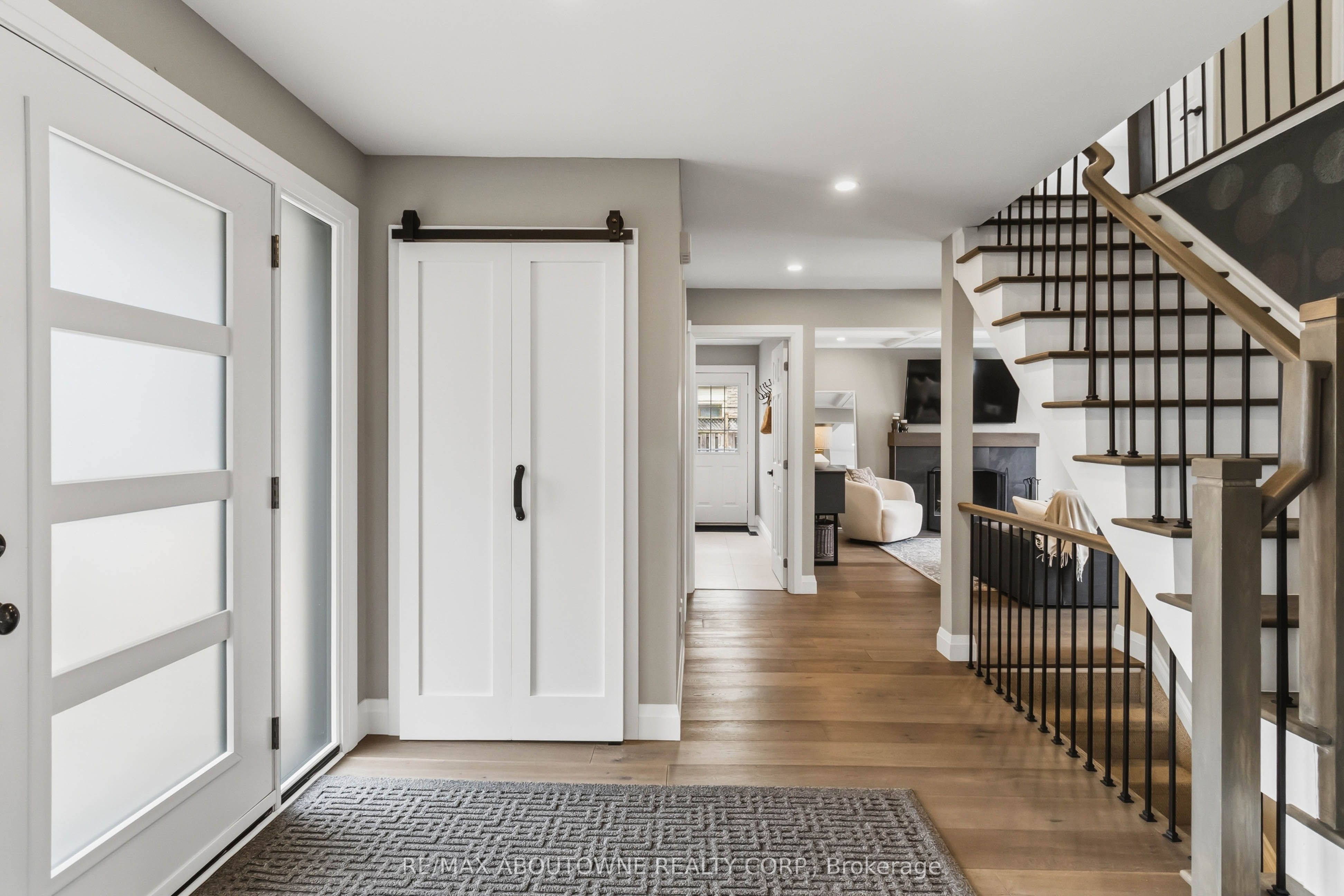 2485 Woburn Crescent, Oakville ‣ W13227178 2485 Woburn Crescent, Oakville ‣ W13227178