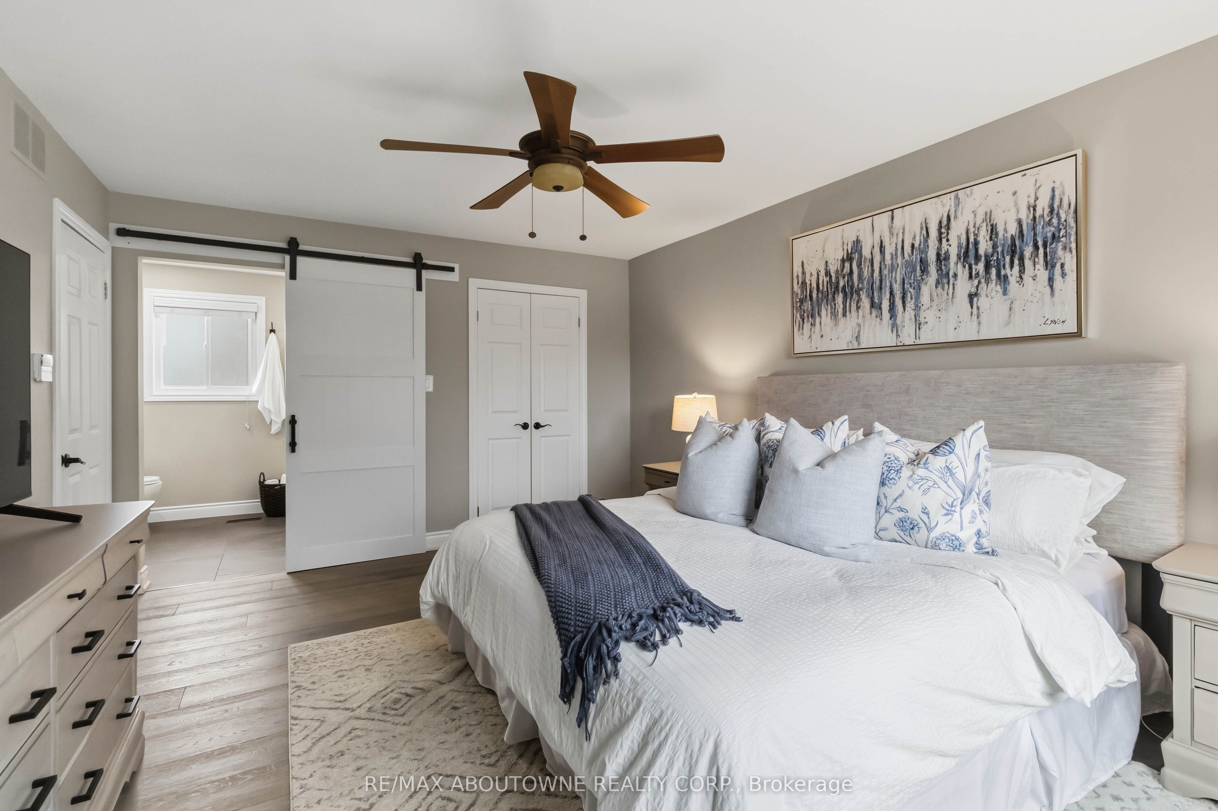 2485 Woburn Crescent, Oakville ‣ W13227178 2485 Woburn Crescent, Oakville ‣ W13227178