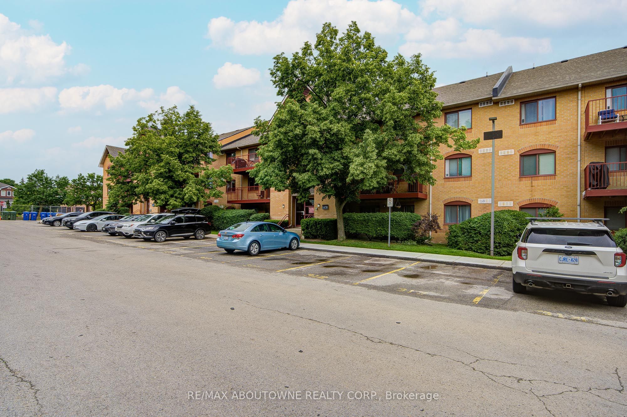 59 – 1476 Pilgrims Way, Oakville
