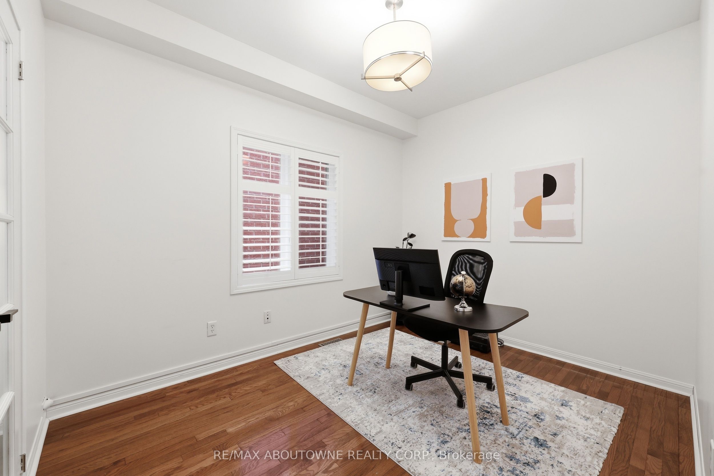 2202 Brookhaven Crescent, Oakville ‣ W13466166 2202 Brookhaven Crescent, Oakville ‣ W13466166