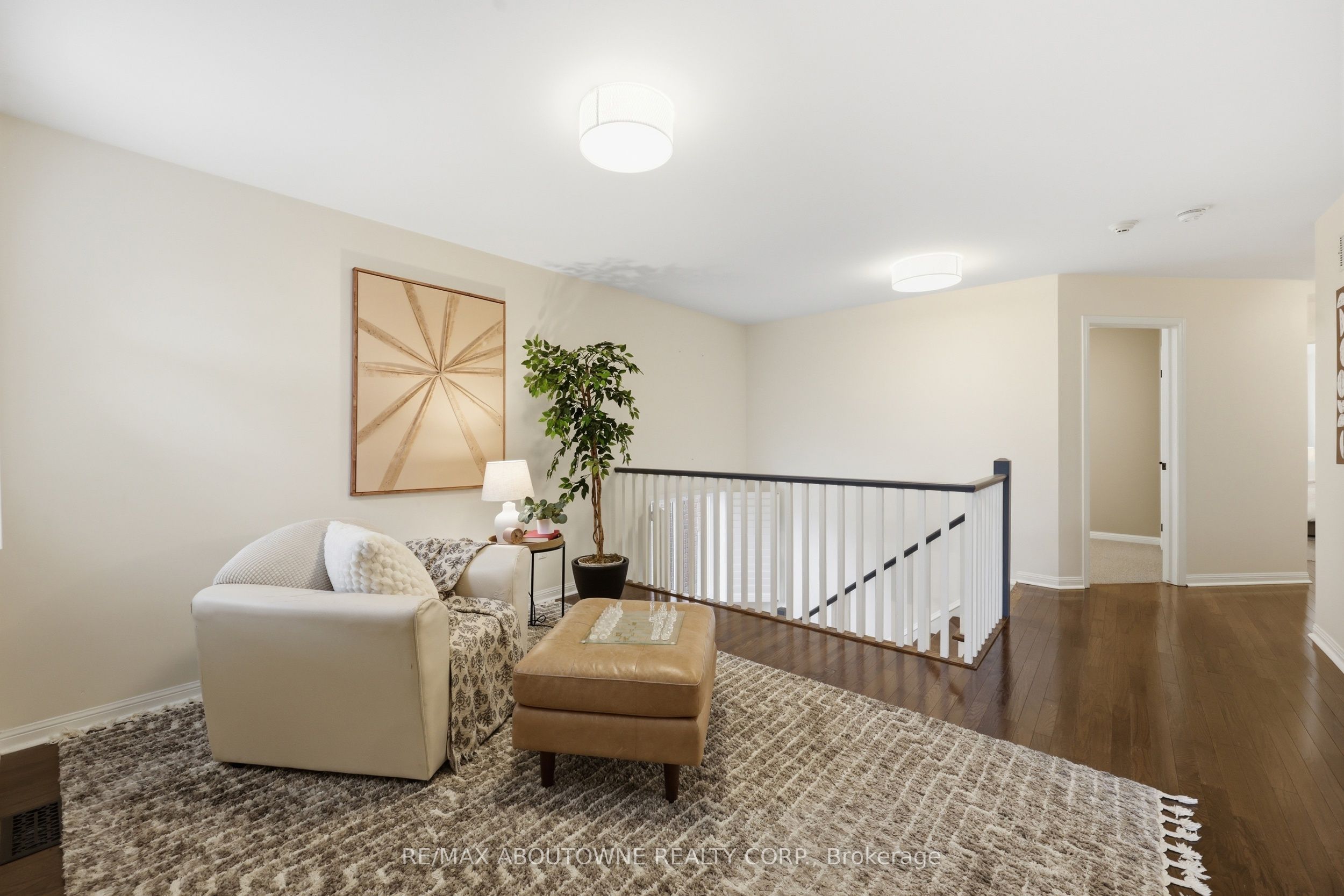 2202 Brookhaven Crescent, Oakville ‣ W13466166 2202 Brookhaven Crescent, Oakville ‣ W13466166
