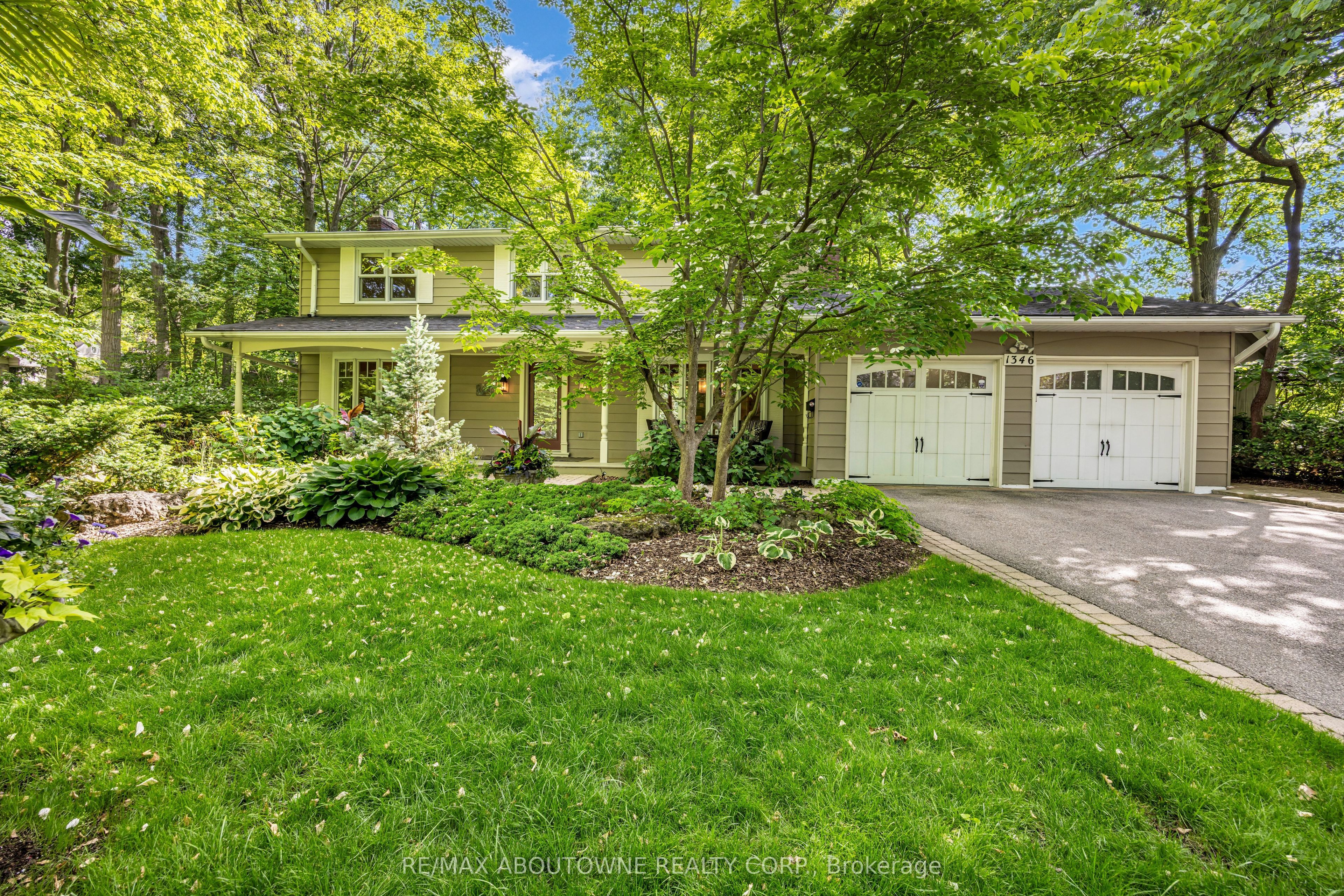 1346 Whiteoaks Avenue, Mississauga