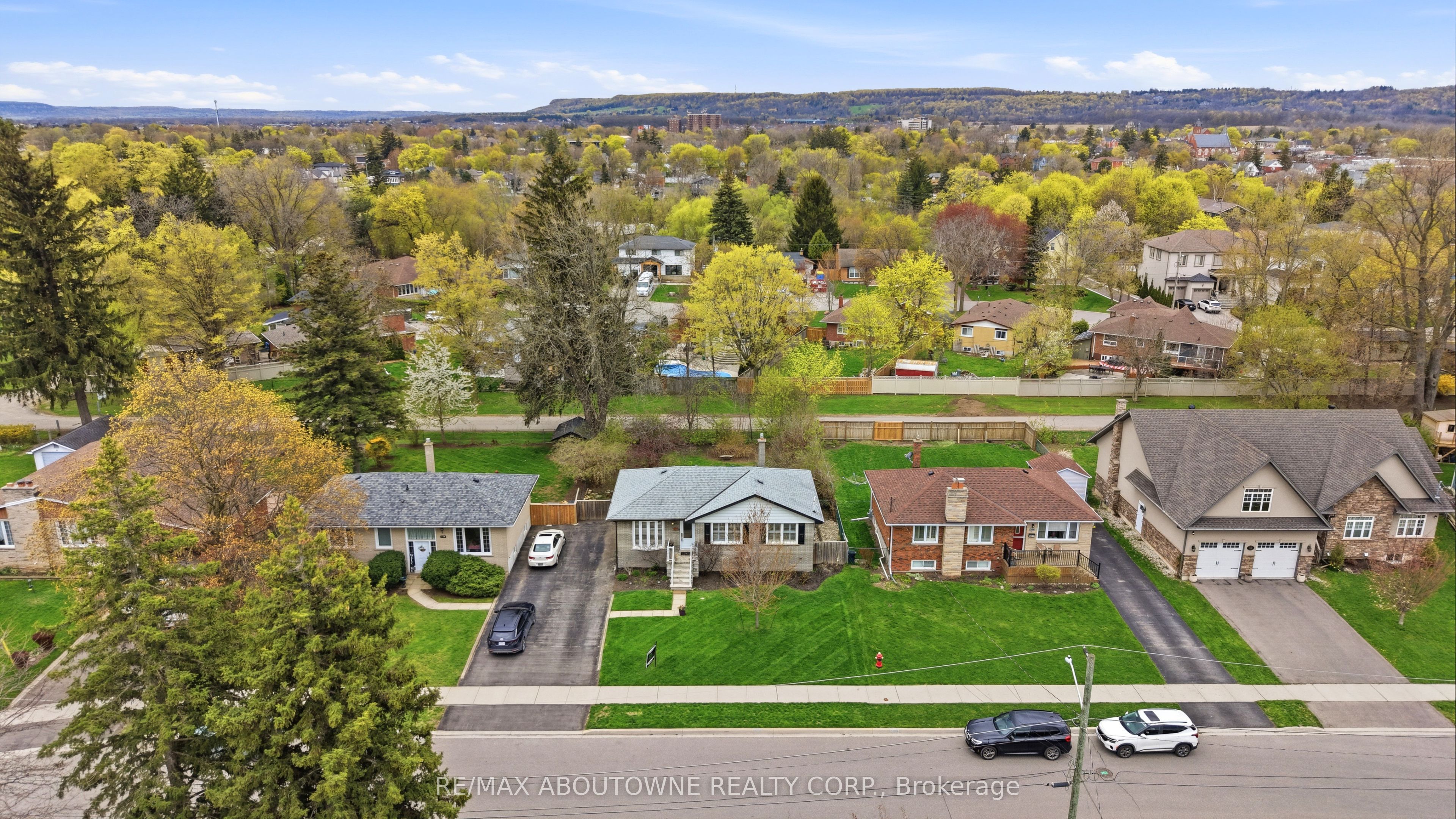 134 Wakefield Road, Milton ‣ W13468428 134 Wakefield Road, Milton ‣ W13468428