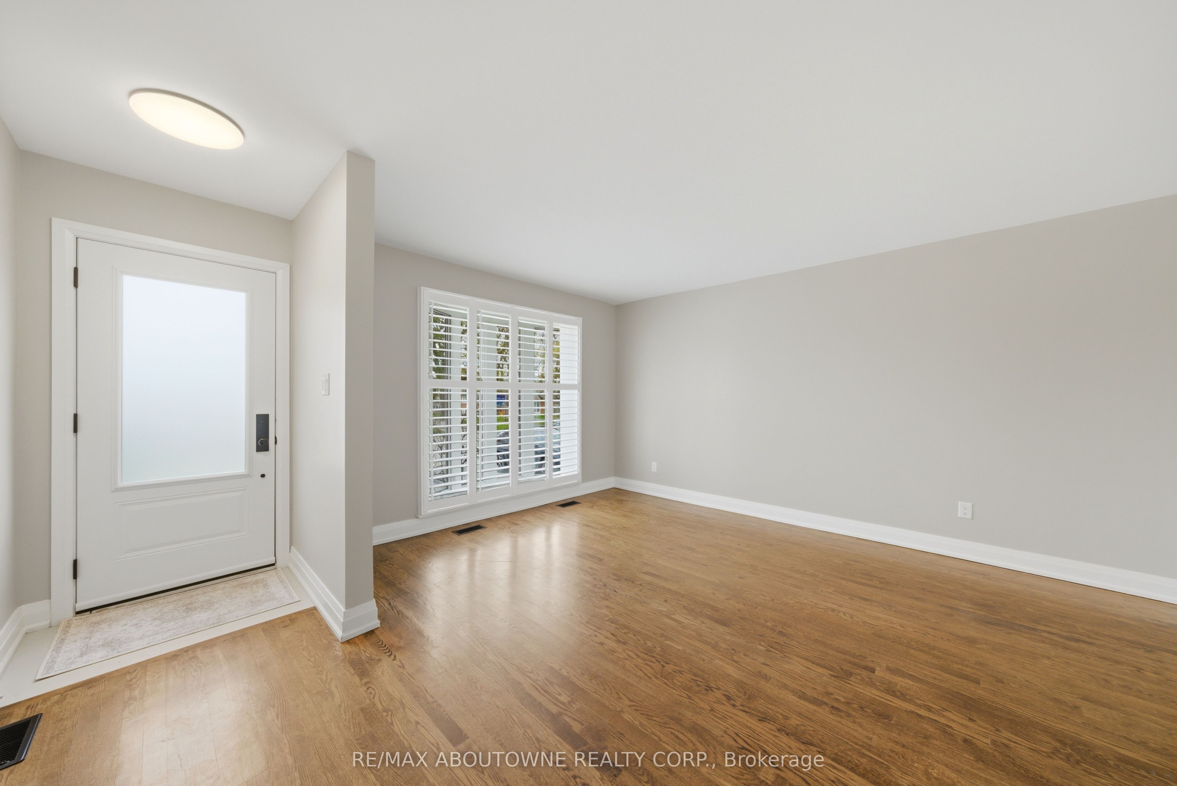 134 Wakefield Road, Milton ‣ W13468428 134 Wakefield Road, Milton ‣ W13468428