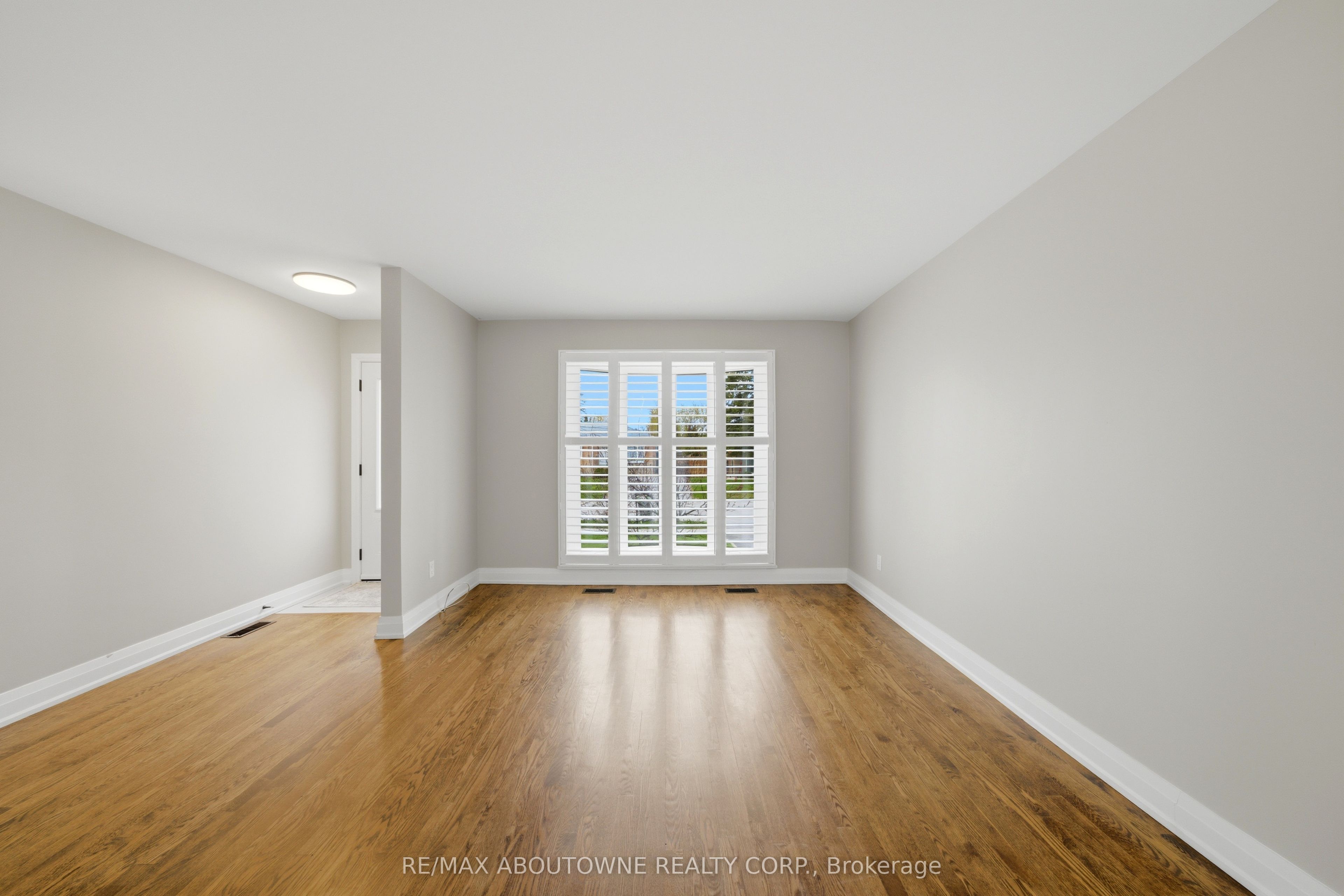 134 Wakefield Road, Milton ‣ W13468428 134 Wakefield Road, Milton ‣ W13468428