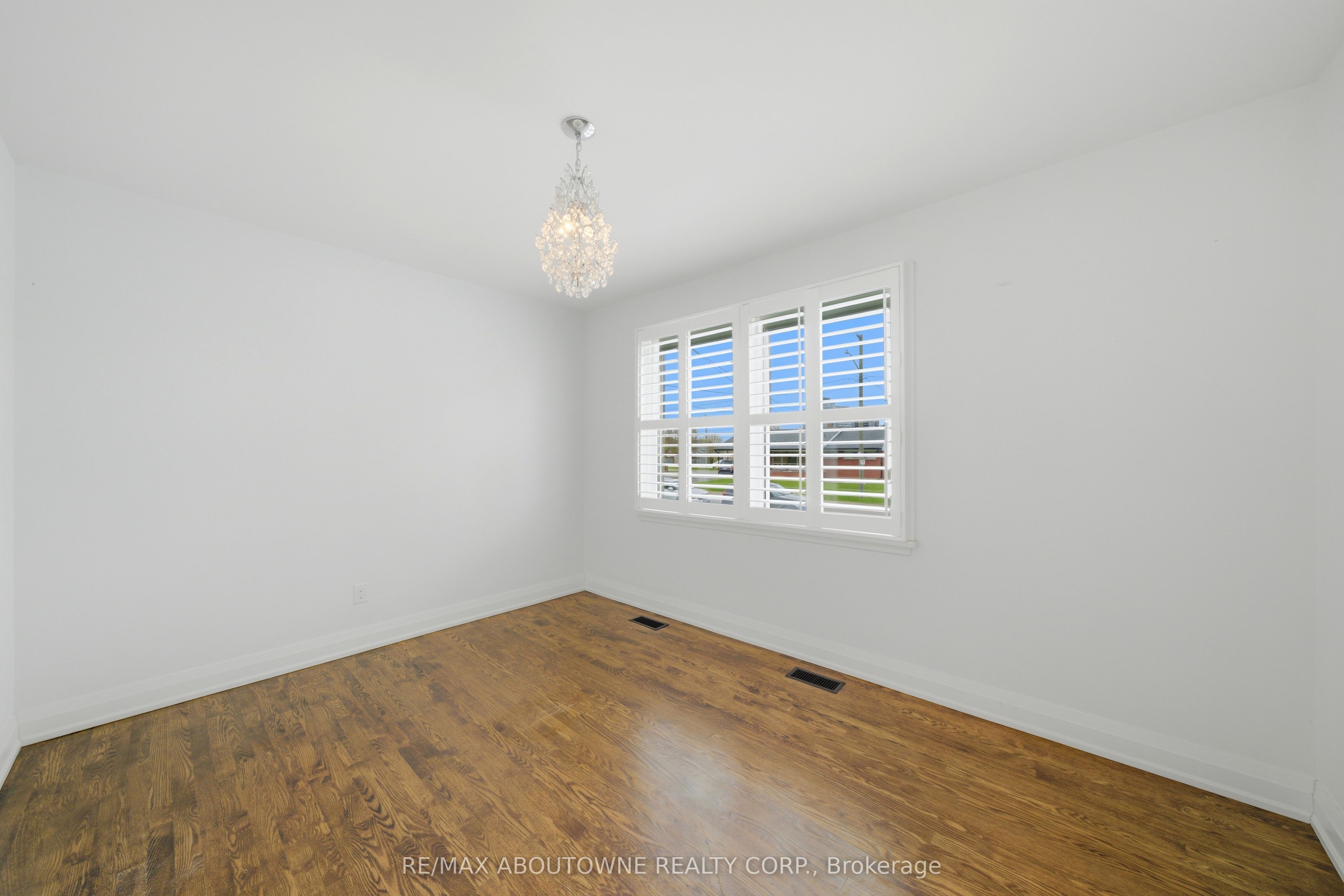 134 Wakefield Road, Milton ‣ W13468428 134 Wakefield Road, Milton ‣ W13468428