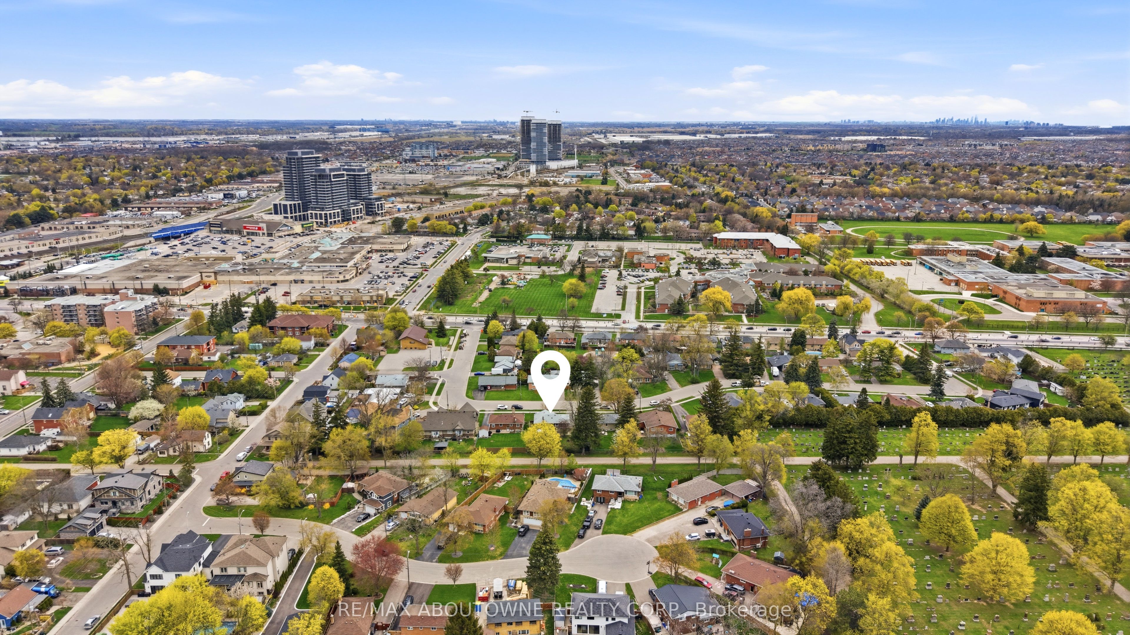 134 Wakefield Road, Milton ‣ W13468428 134 Wakefield Road, Milton ‣ W13468428