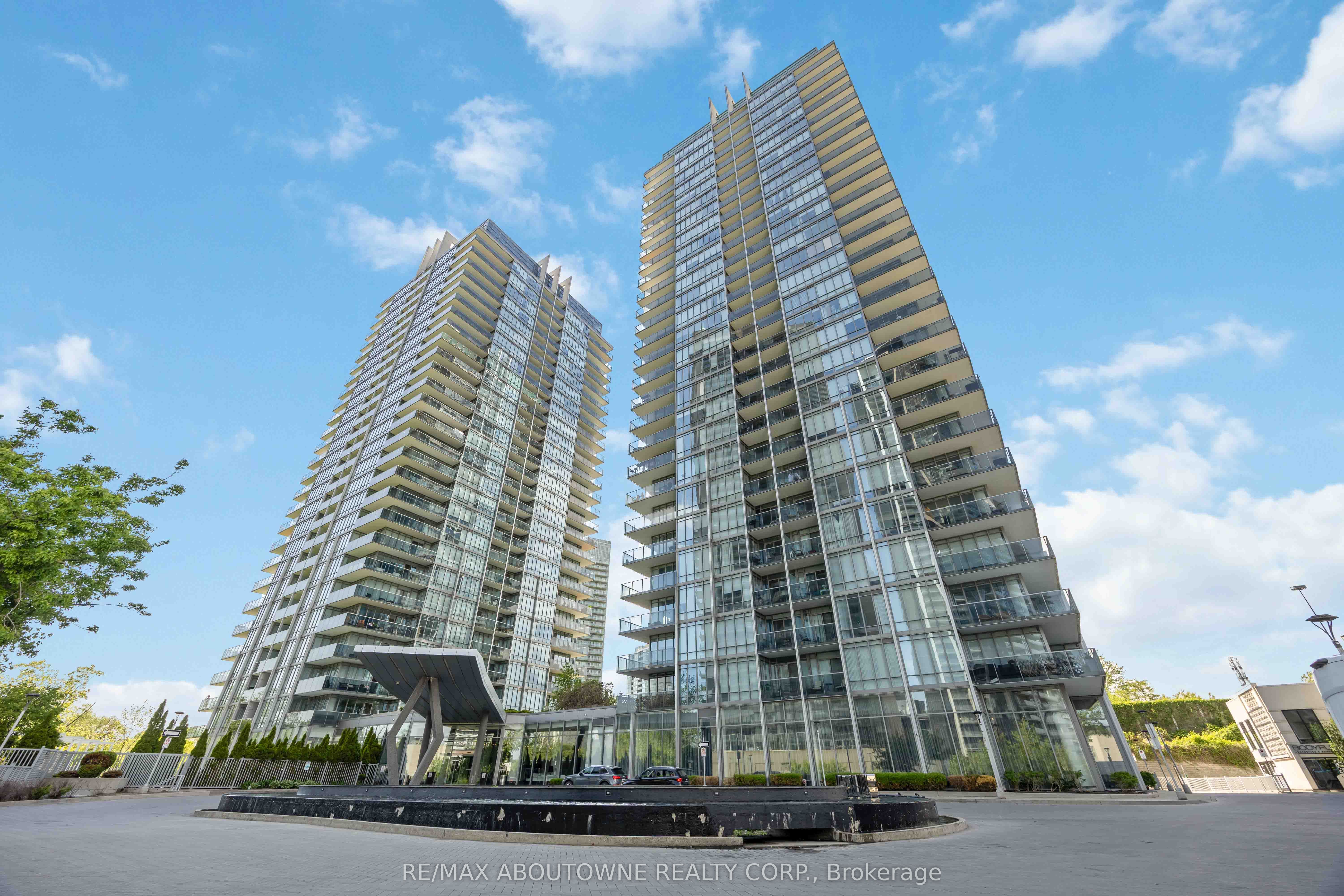 3 – 88 Park Lawn Road, Toronto W06