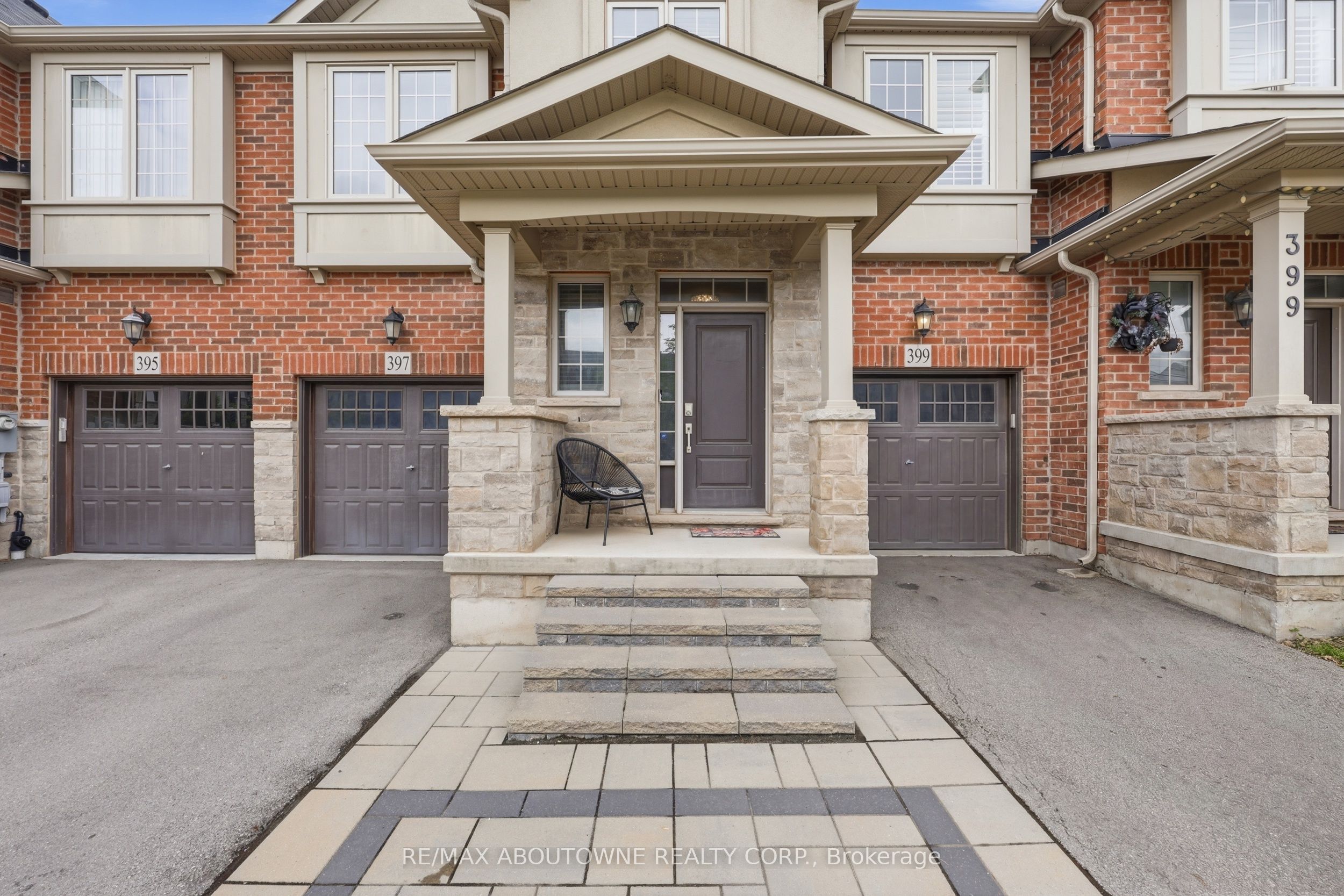 397 Wheat Boom Drive, Oakville ‣ W13517392 397 Wheat Boom Drive, Oakville ‣ W13517392