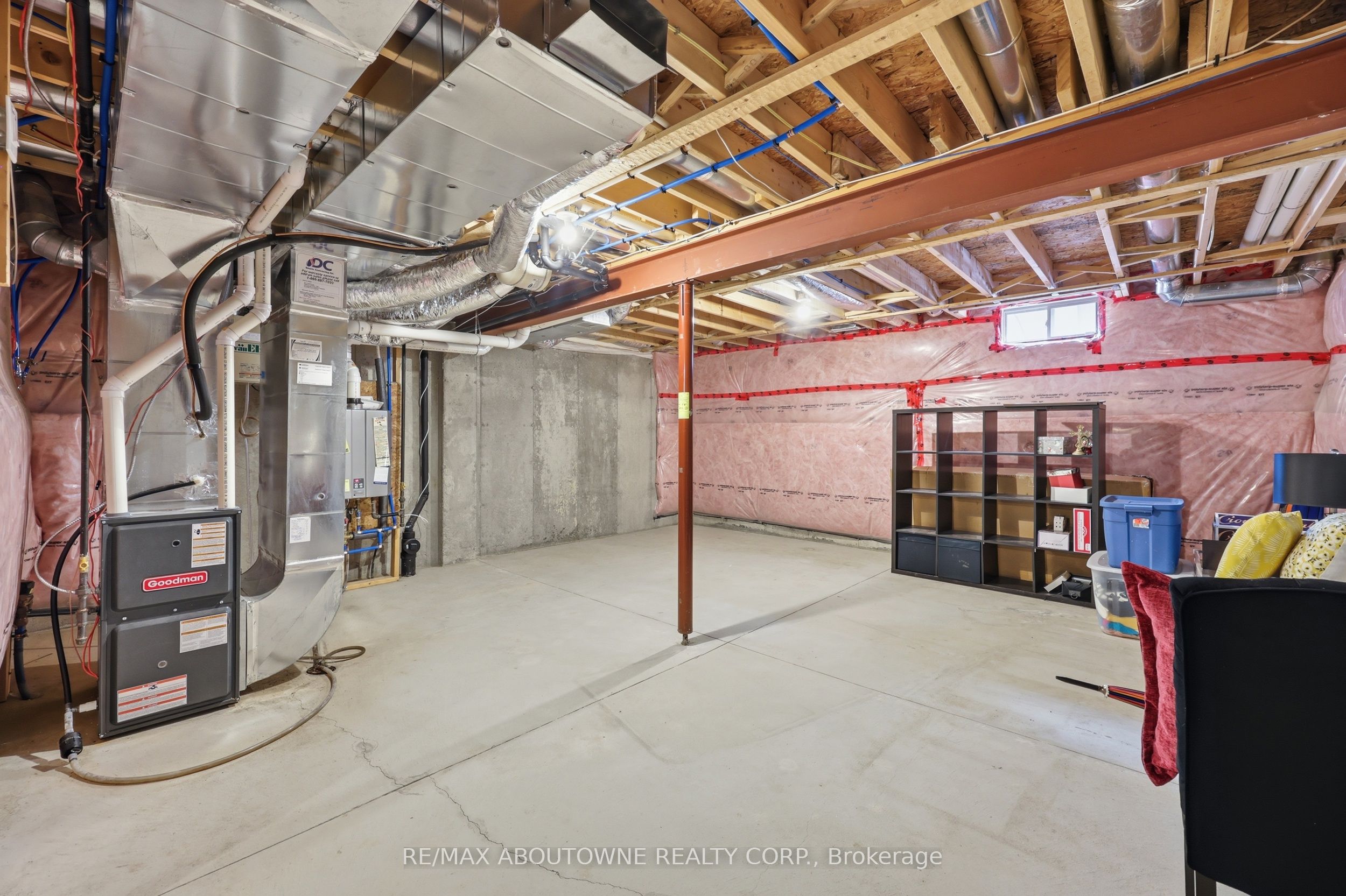 397 Wheat Boom Drive, Oakville ‣ W13517392 397 Wheat Boom Drive, Oakville ‣ W13517392