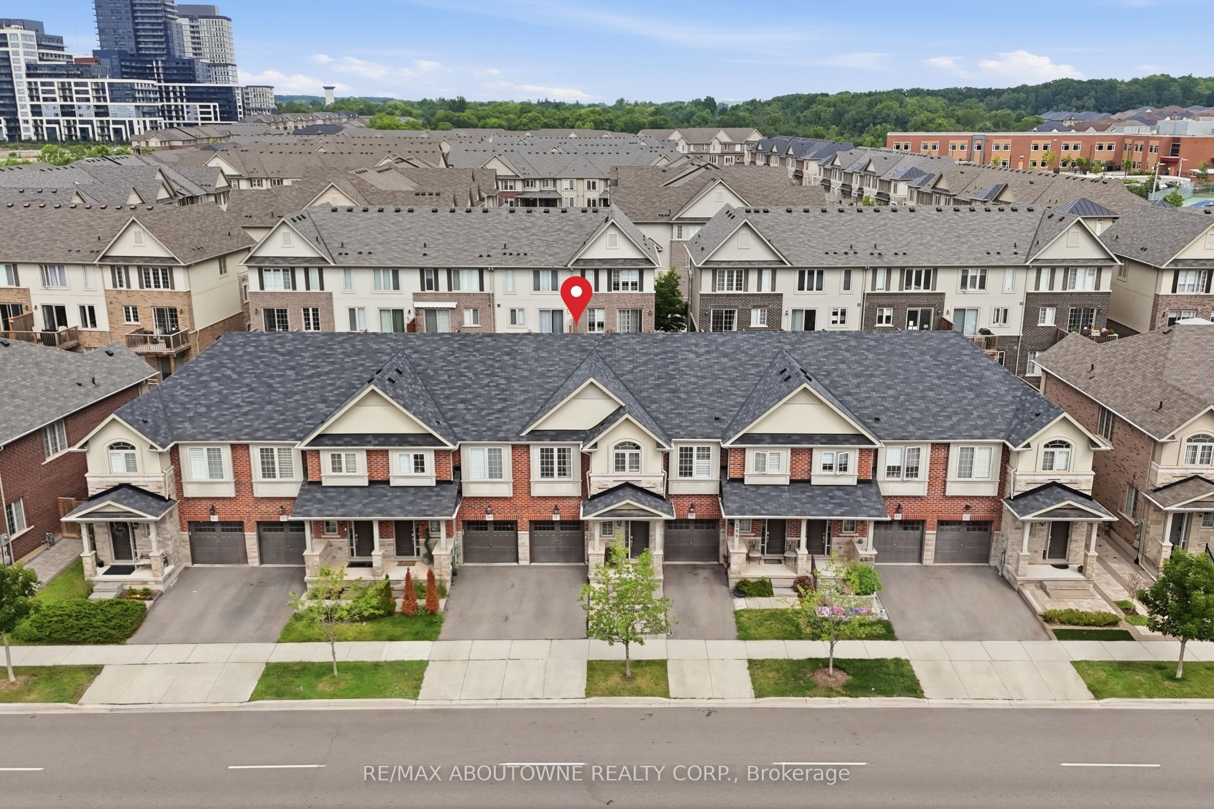 397 Wheat Boom Drive, Oakville ‣ W13517392 397 Wheat Boom Drive, Oakville ‣ W13517392