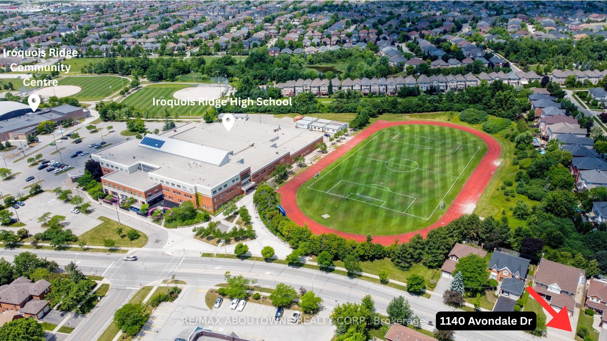 1140 Avondale Drive, Oakville ‣ W13549772 1140 Avondale Drive, Oakville ‣ W13549772
