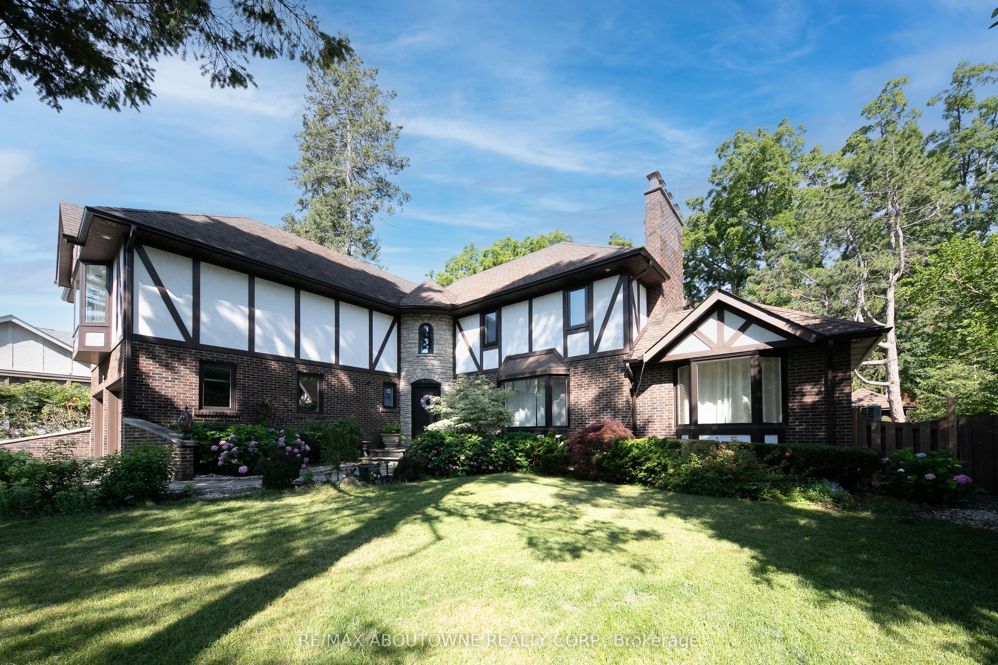 1201 Botany Hill, Oakville