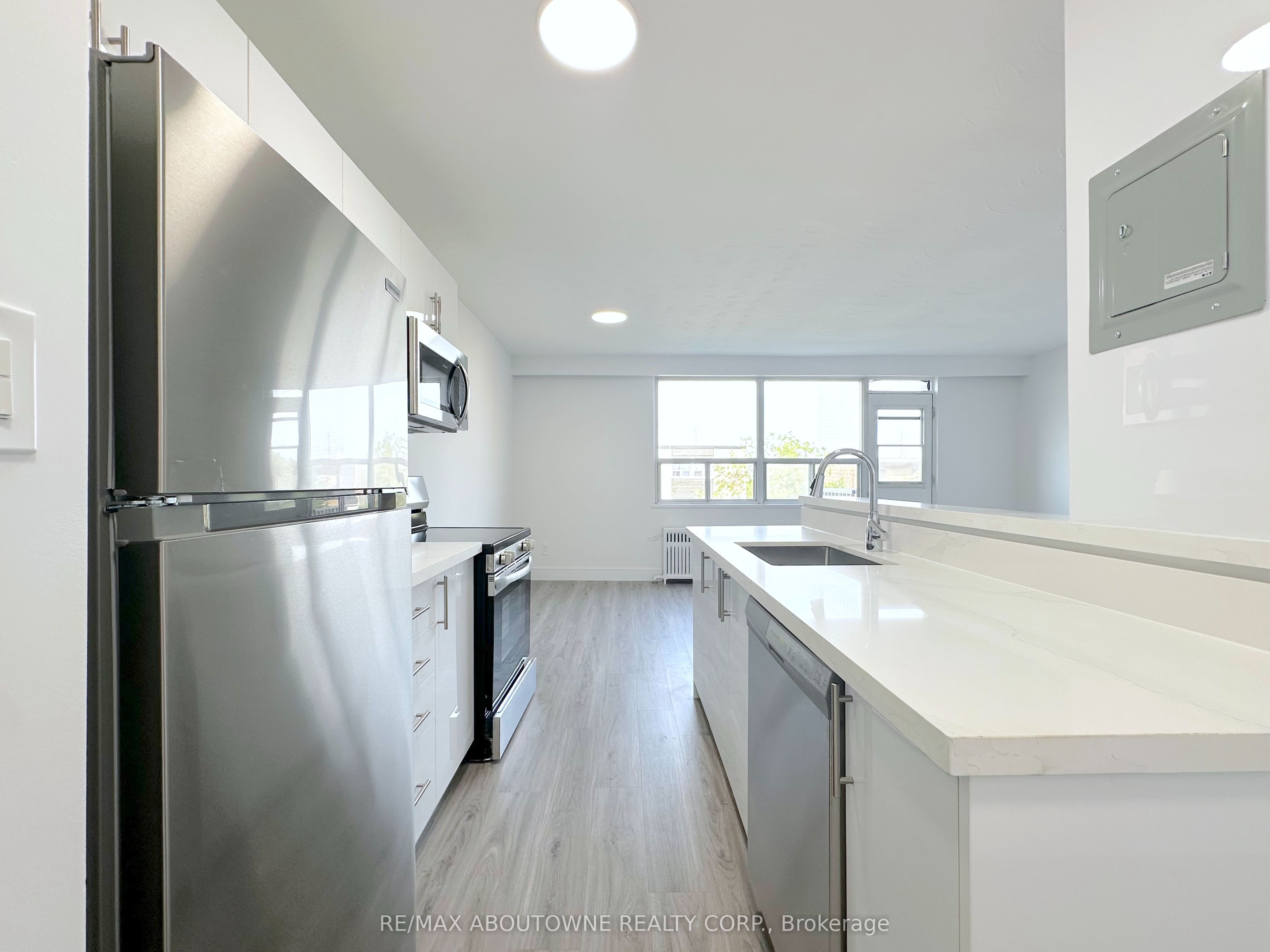 716 – 79 Jameson Avenue, Toronto W01