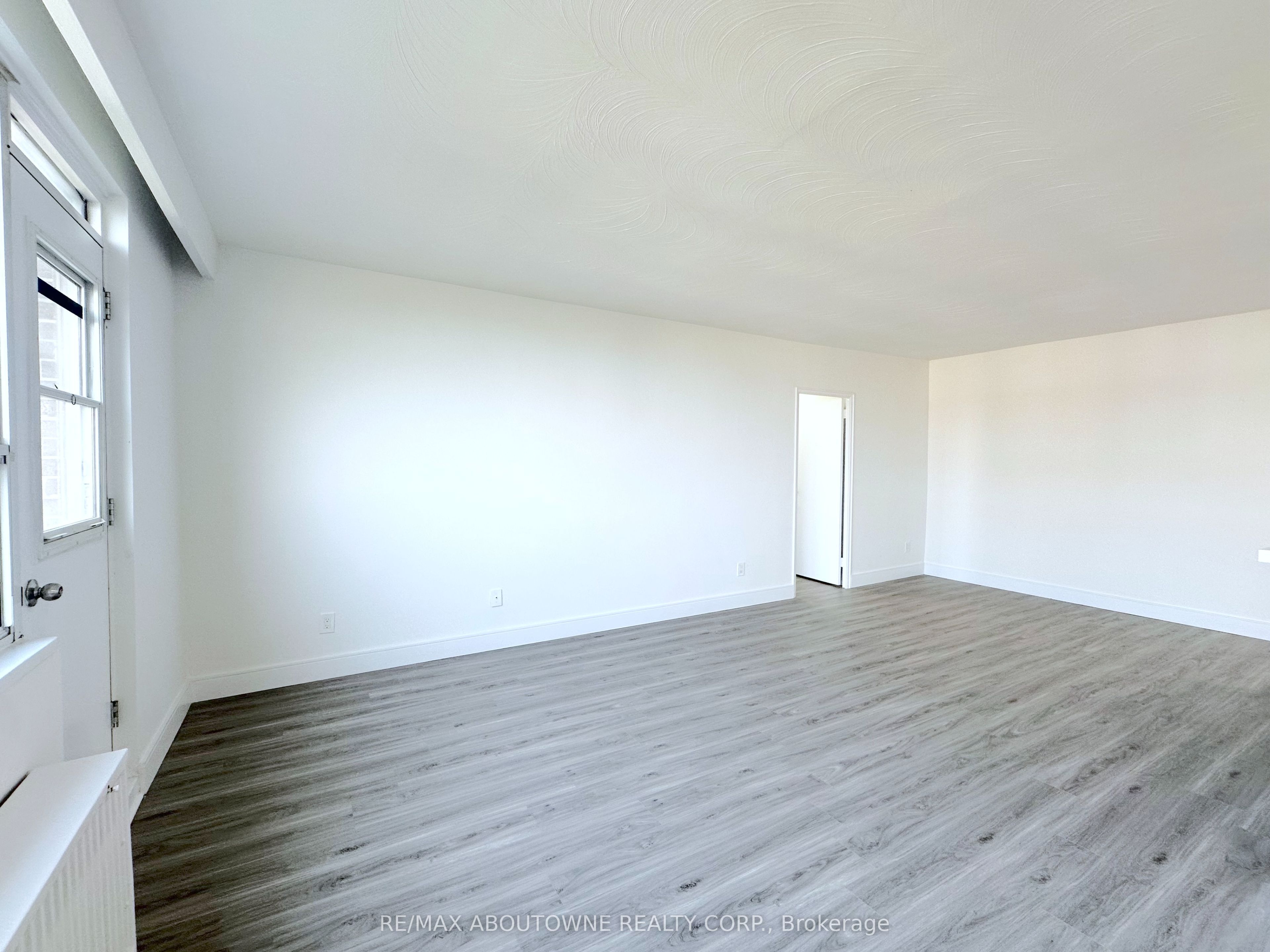 716 – 79 Jameson Avenue, Toronto W01 ‣ W13575470 716 – 79 Jameson Avenue, Toronto W01 ‣ W13575470