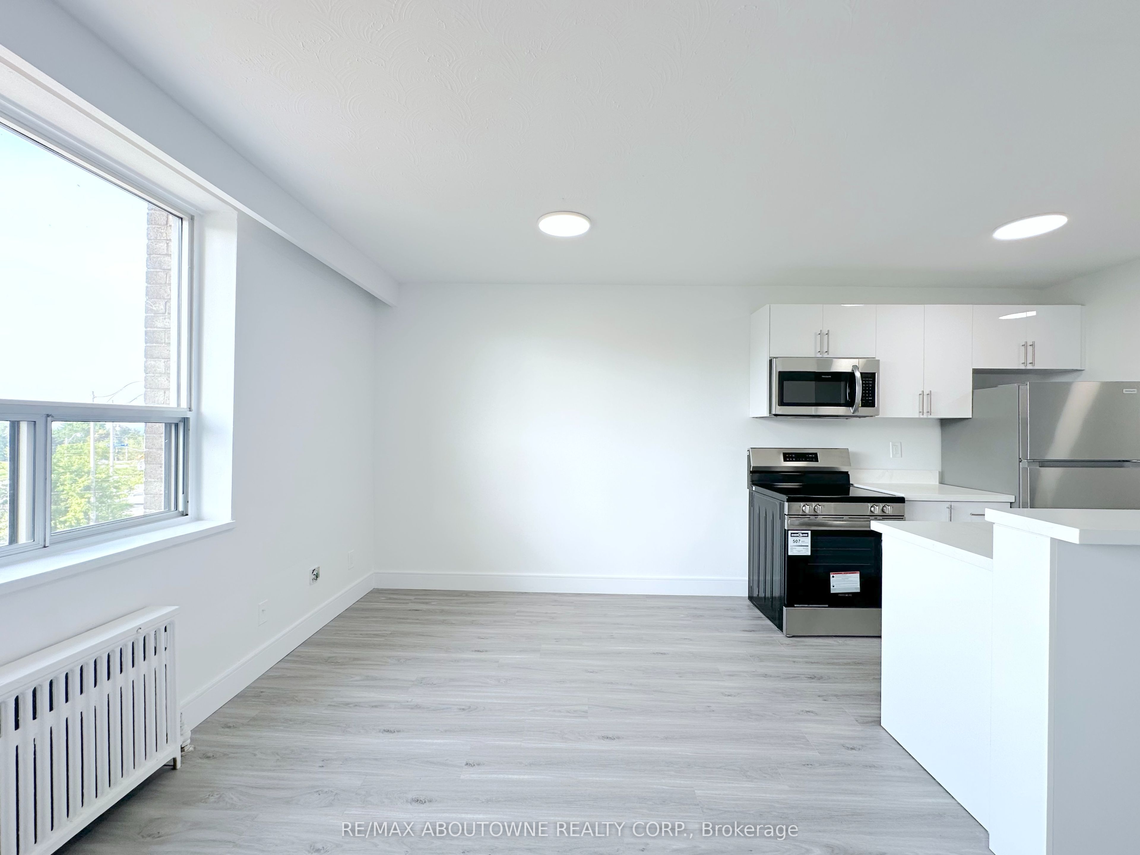 301 – 79 Jameson Avenue, Toronto W01 ‣ W13575514 301 – 79 Jameson Avenue, Toronto W01 ‣ W13575514