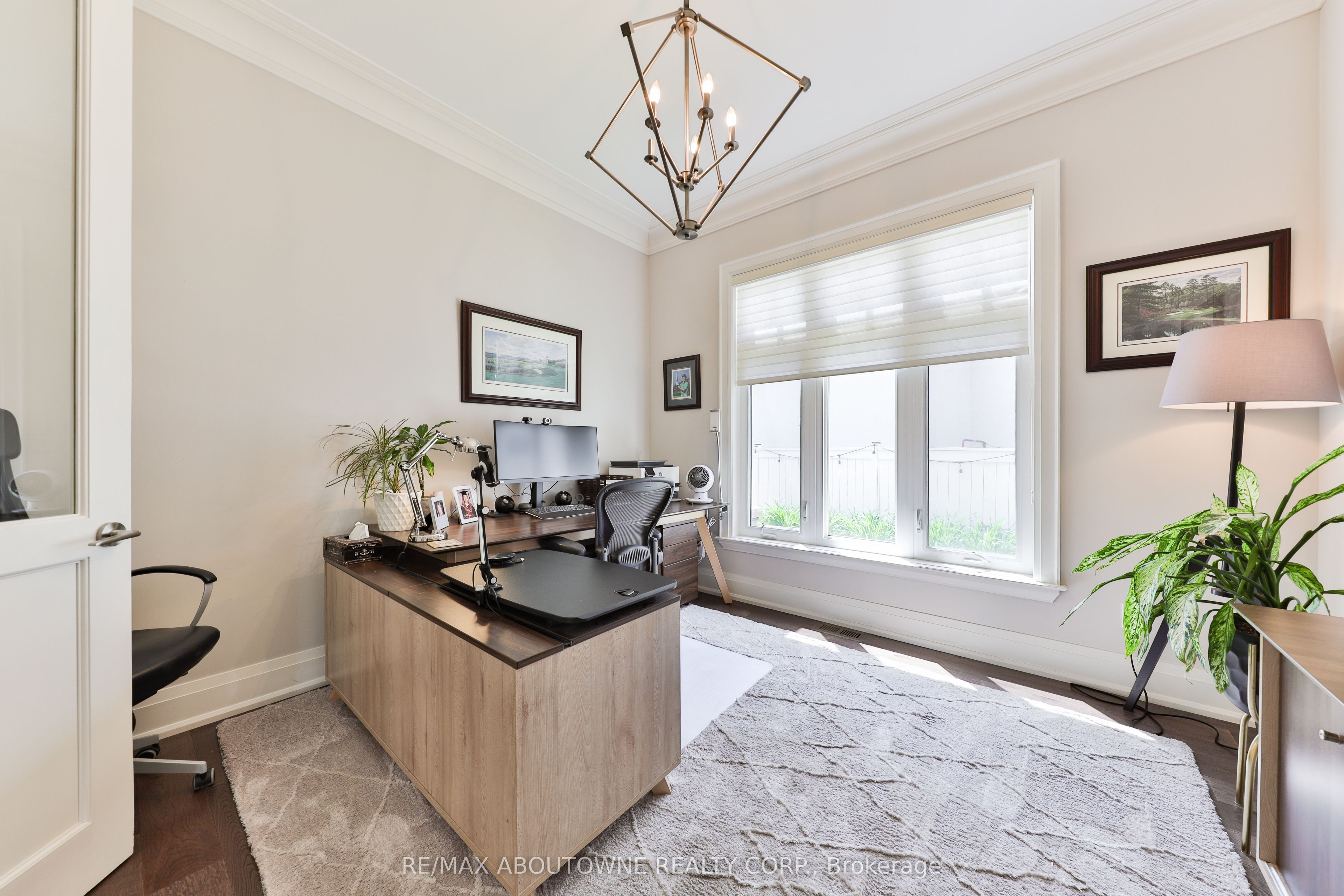 408 Saville Crescent, Oakville ‣ W13580120 408 Saville Crescent, Oakville ‣ W13580120
