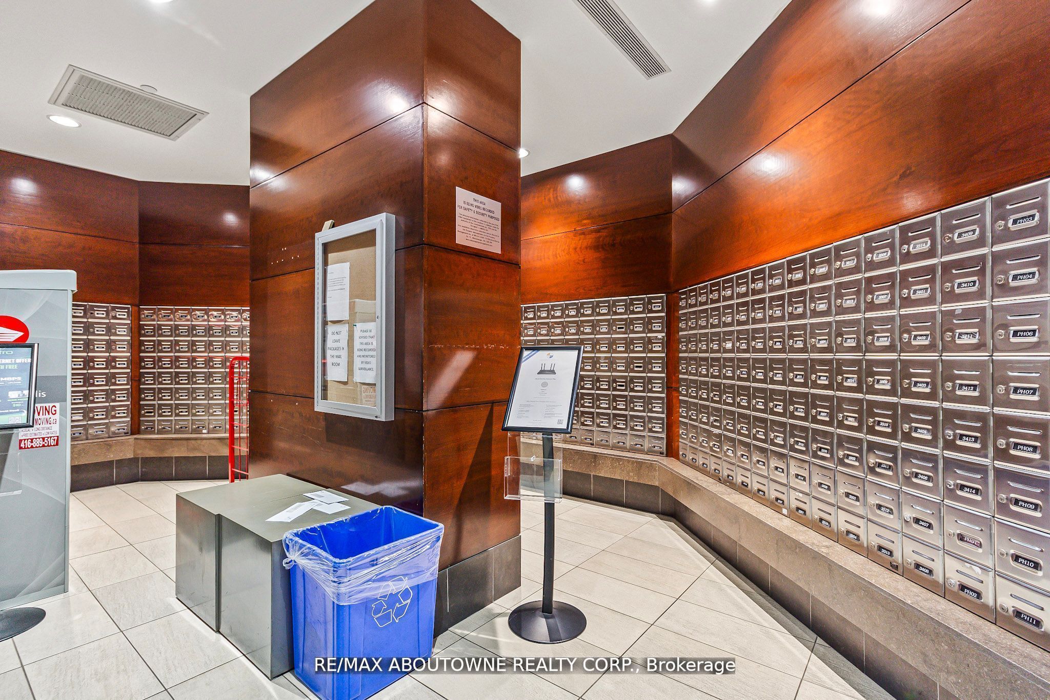 1 – 310 Burnhamthorpe Road, Mississauga ‣ W13584070 1 – 310 Burnhamthorpe Road, Mississauga ‣ W13584070