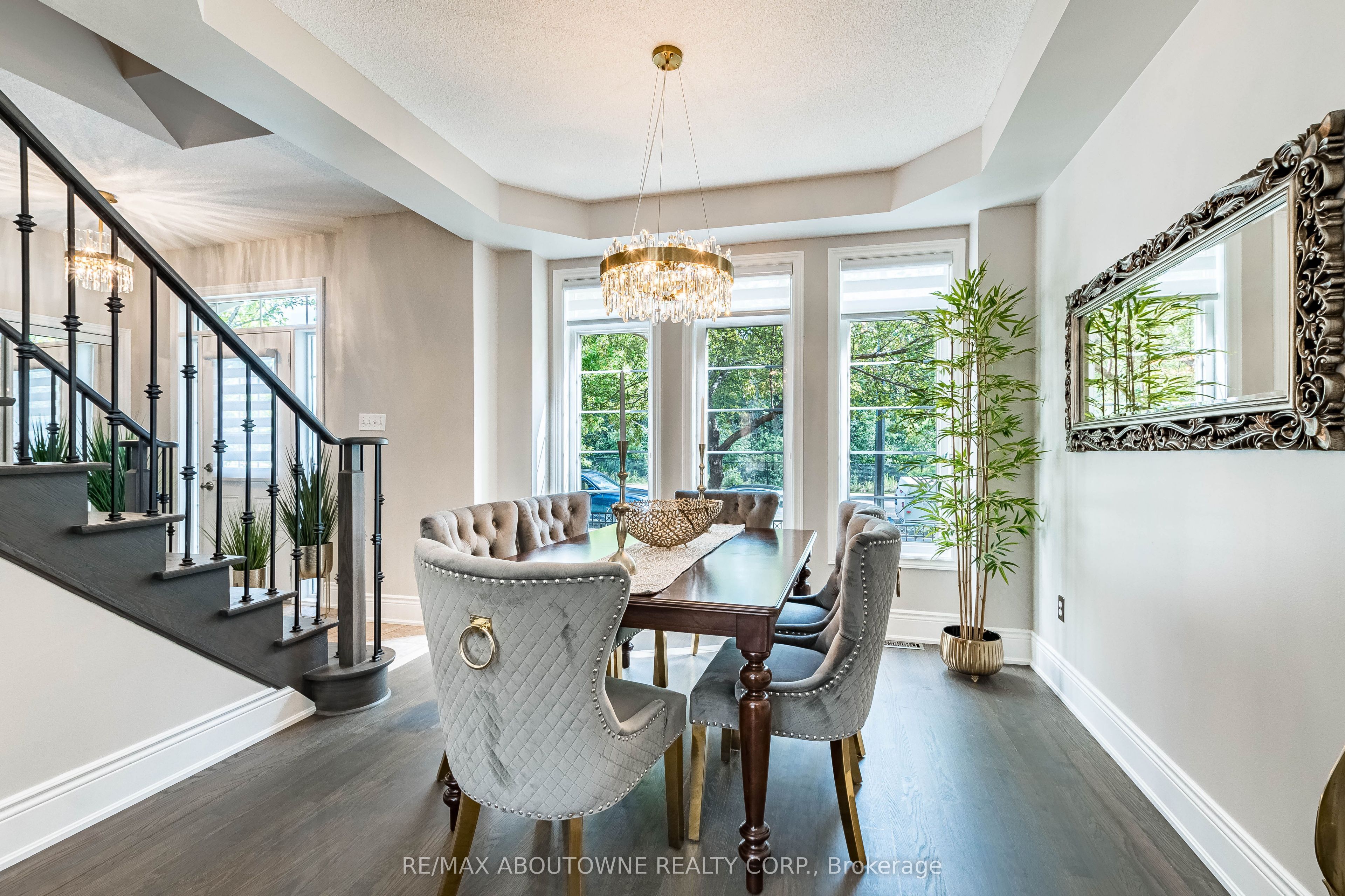 5550 Tenth Line, Mississauga