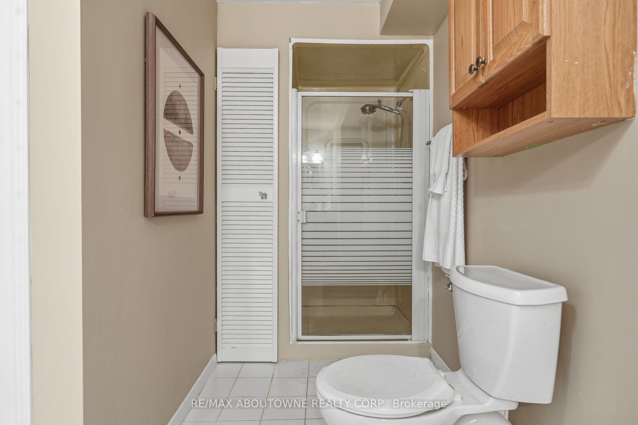 89 Waldie Road, Oakville ‣ W13598470 89 Waldie Road, Oakville ‣ W13598470