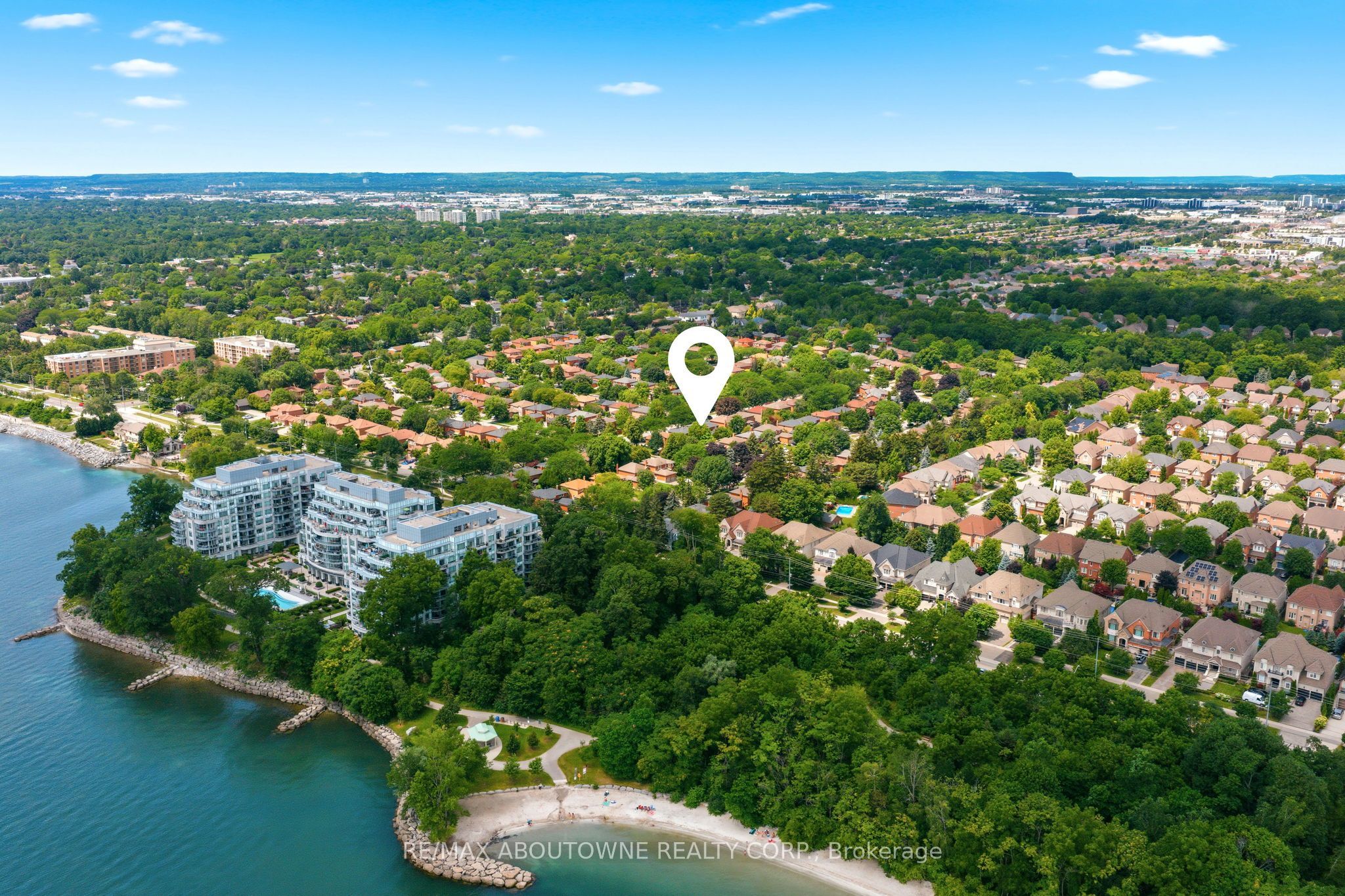 89 Waldie Road, Oakville ‣ W13598470 89 Waldie Road, Oakville ‣ W13598470