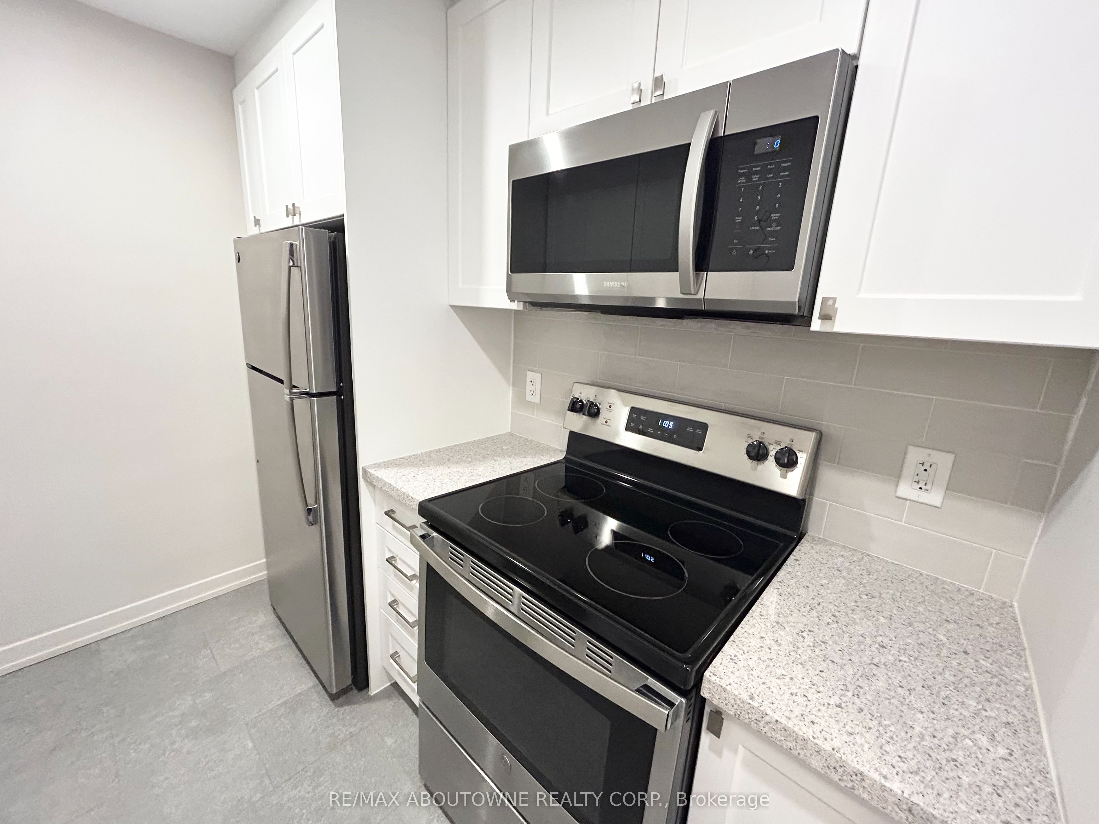 07 – 101 Millside Drive, Milton ‣ W13612360 07 – 101 Millside Drive, Milton ‣ W13612360