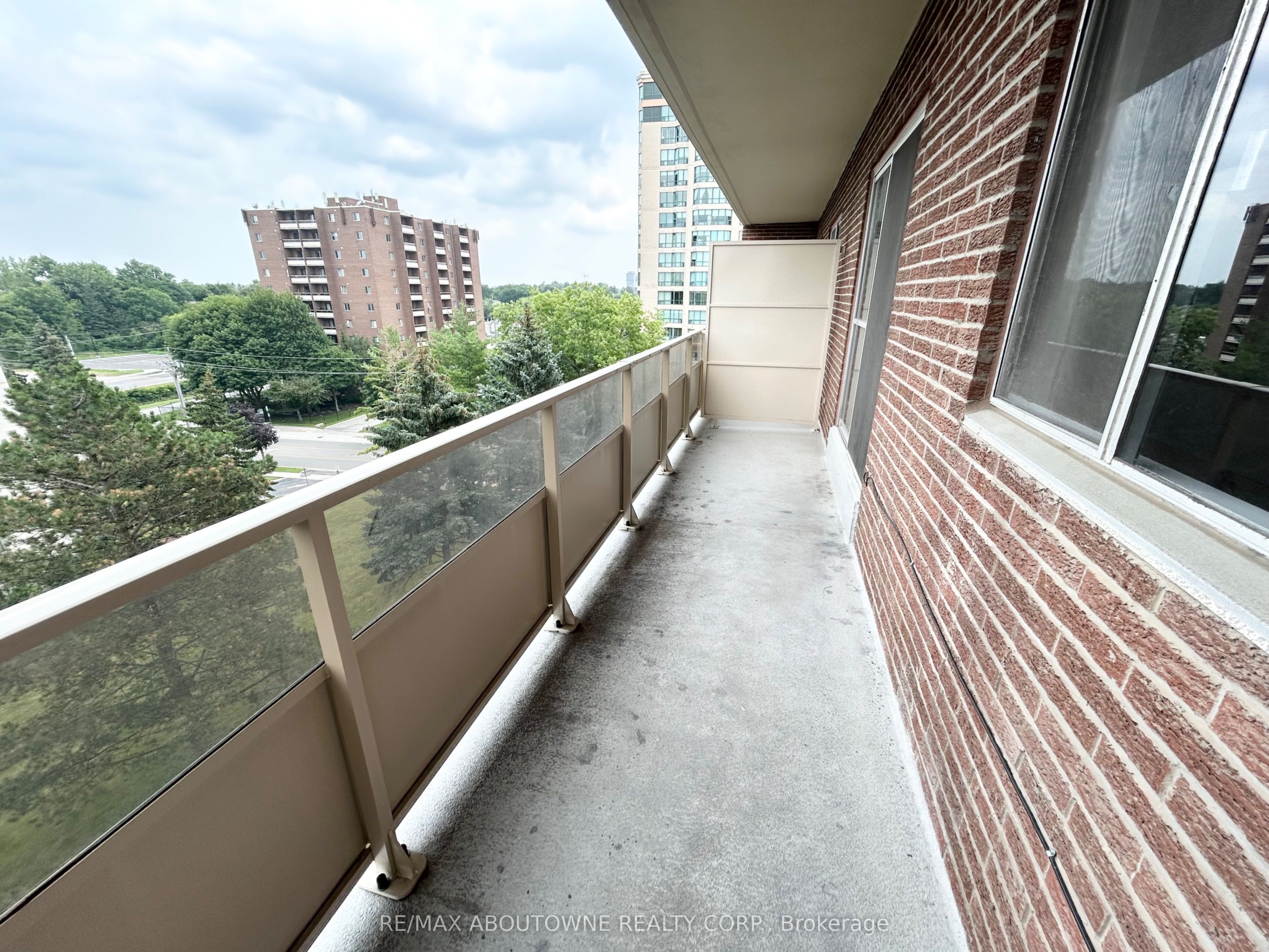 07 – 101 Millside Drive, Milton ‣ W13612360 07 – 101 Millside Drive, Milton ‣ W13612360