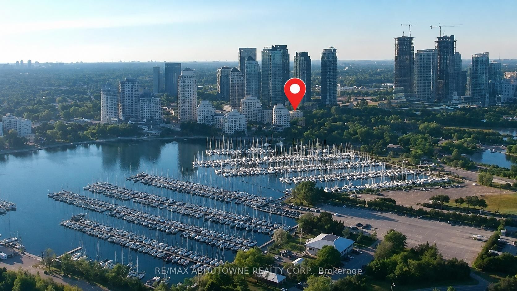 12 – 2261 Lakeshore Boulevard, Toronto W06