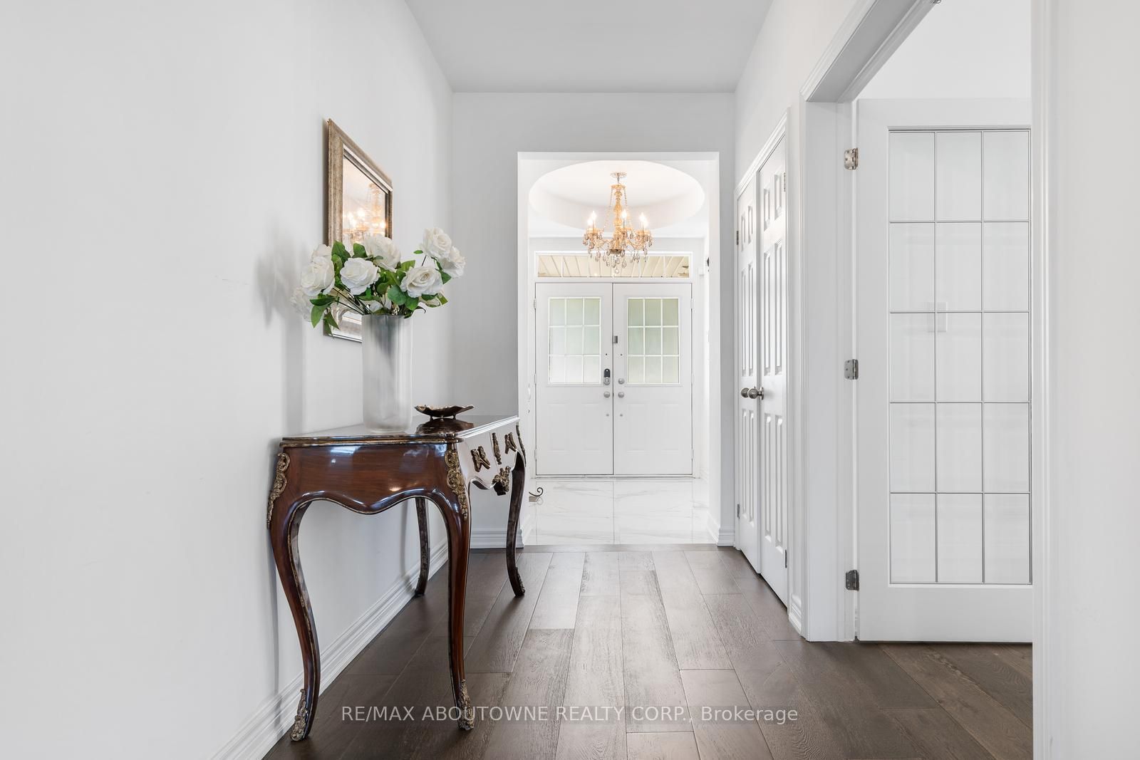 3308 Liptay Avenue, Oakville ‣ W13626770 3308 Liptay Avenue, Oakville ‣ W13626770