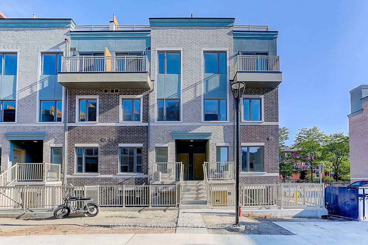71 – 5 William Jackson Way, Toronto W06