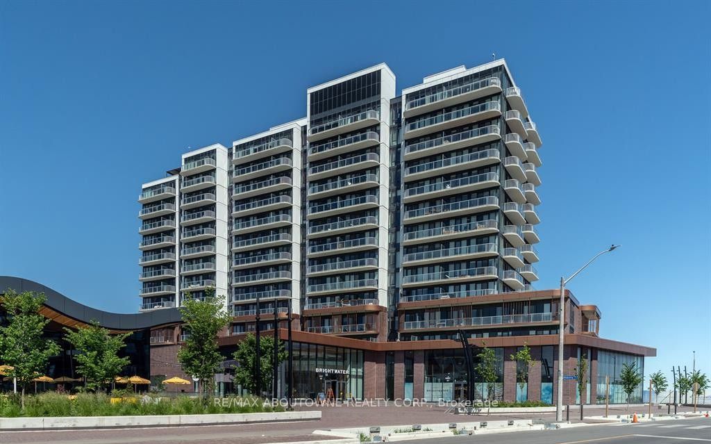 1 – 220 Missinnihe Way, Mississauga