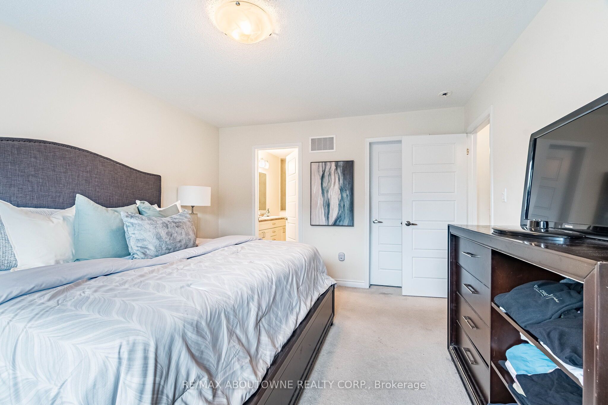 1239 Mulroney Heights, Milton ‣ W13636728 1239 Mulroney Heights, Milton ‣ W13636728